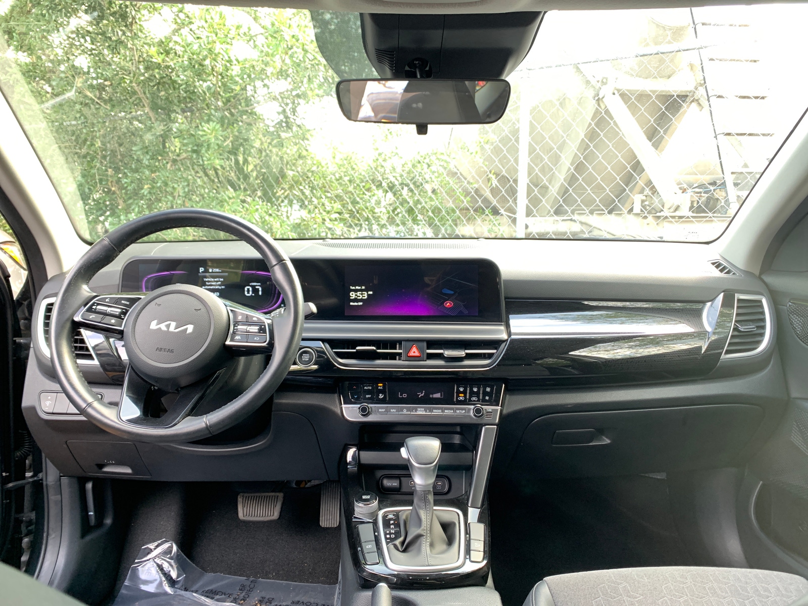 Thumbnail: 2025 Kia Seltos - 3