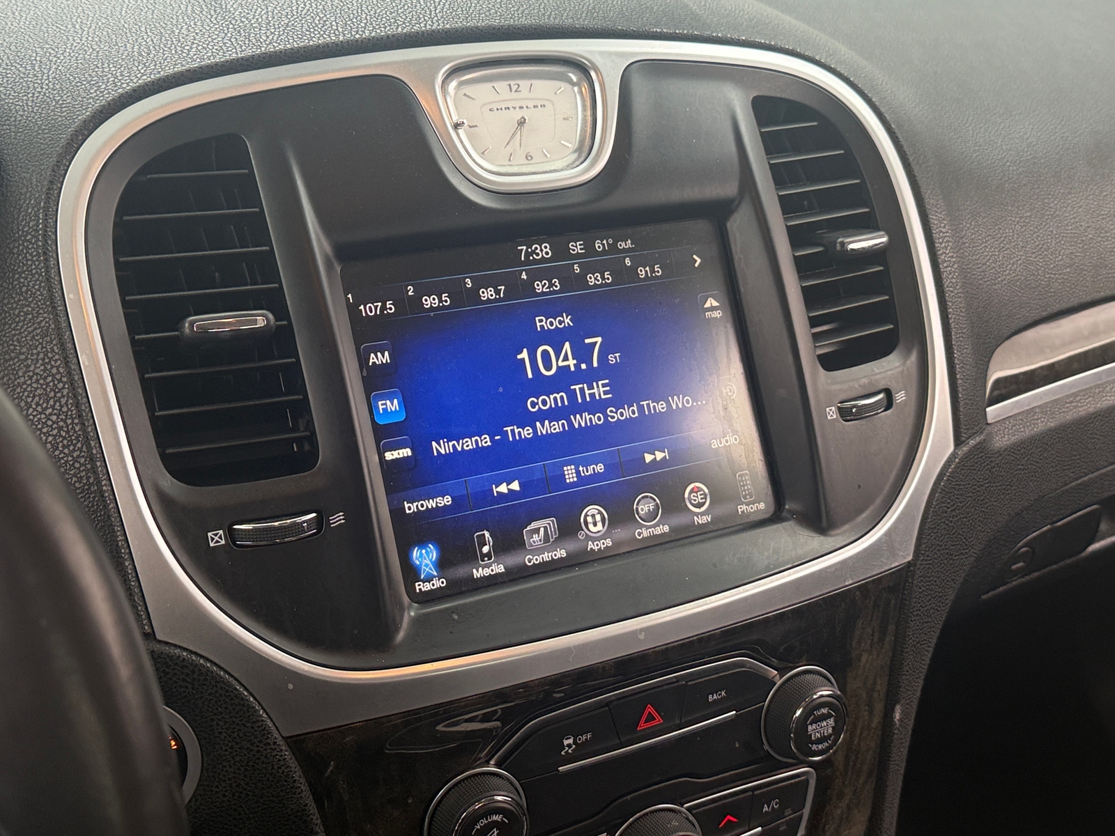 Thumbnail: 2015 Chrysler 300 - 4