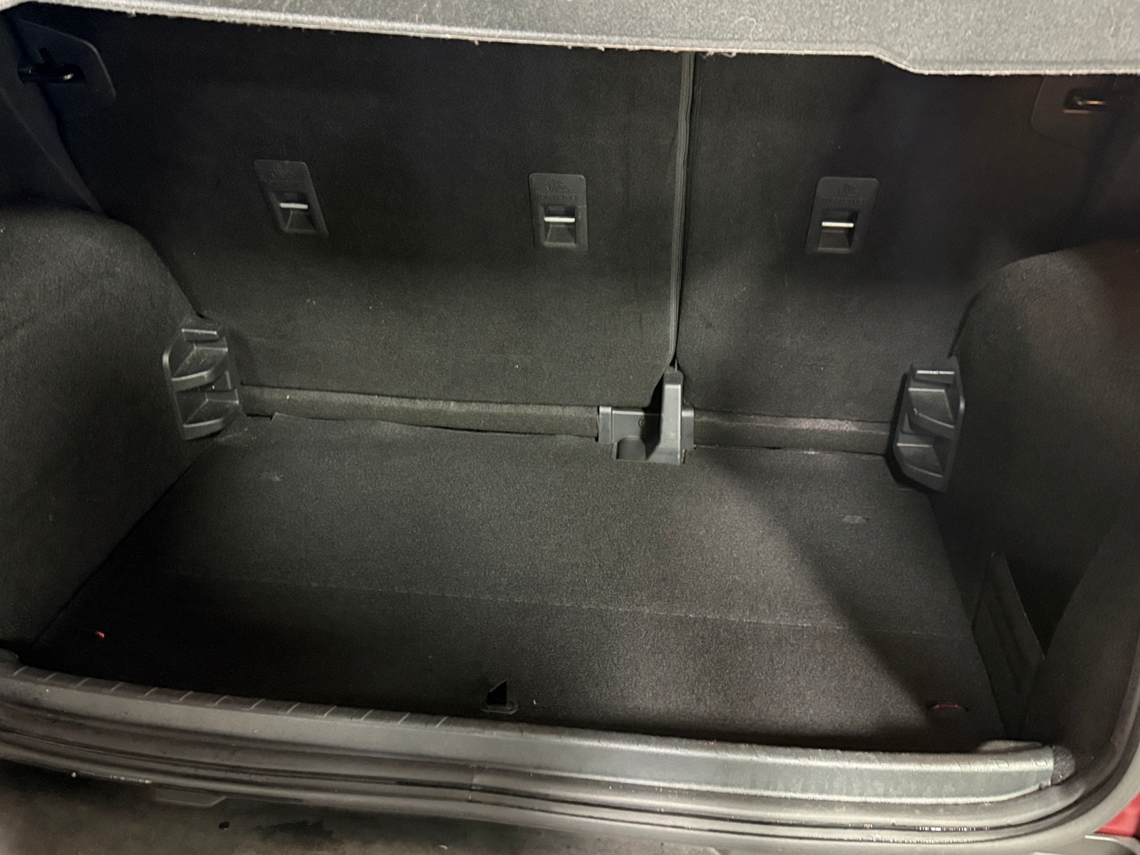 Thumbnail: 2019 Ford EcoSport - 7