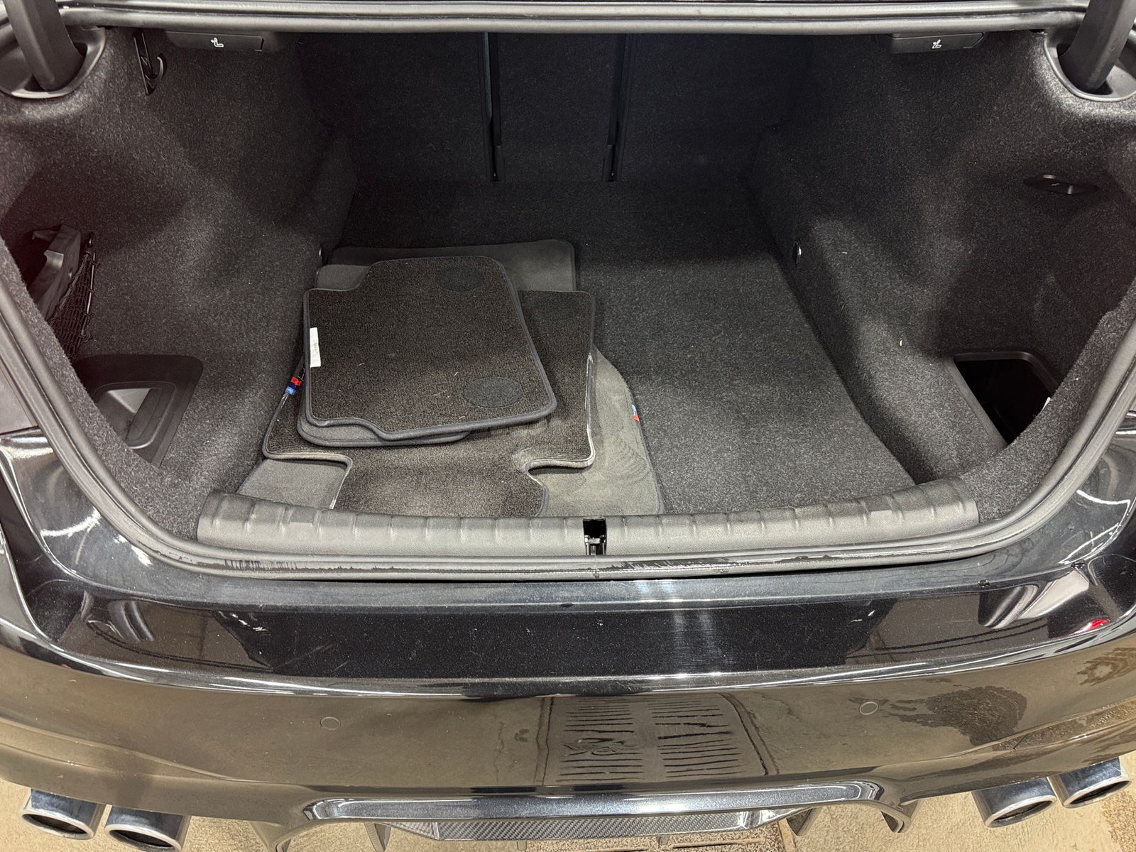 Thumbnail: 2018 BMW M5 - 6