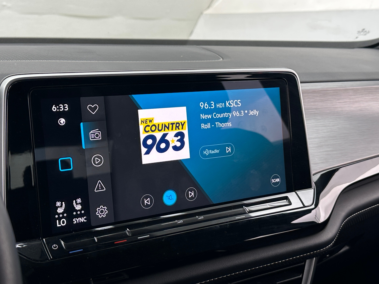 Thumbnail: 2025 Volkswagen Atlas - 3