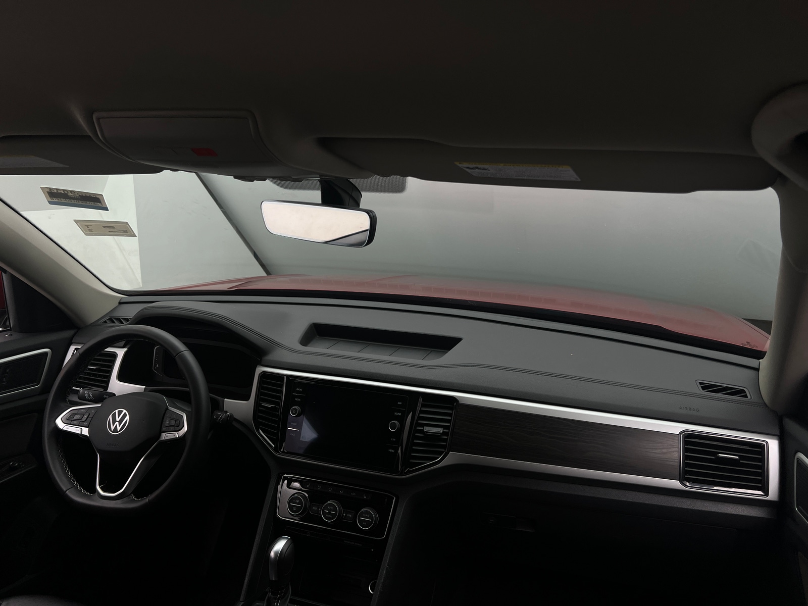 Thumbnail: 2023 Volkswagen Atlas - 2