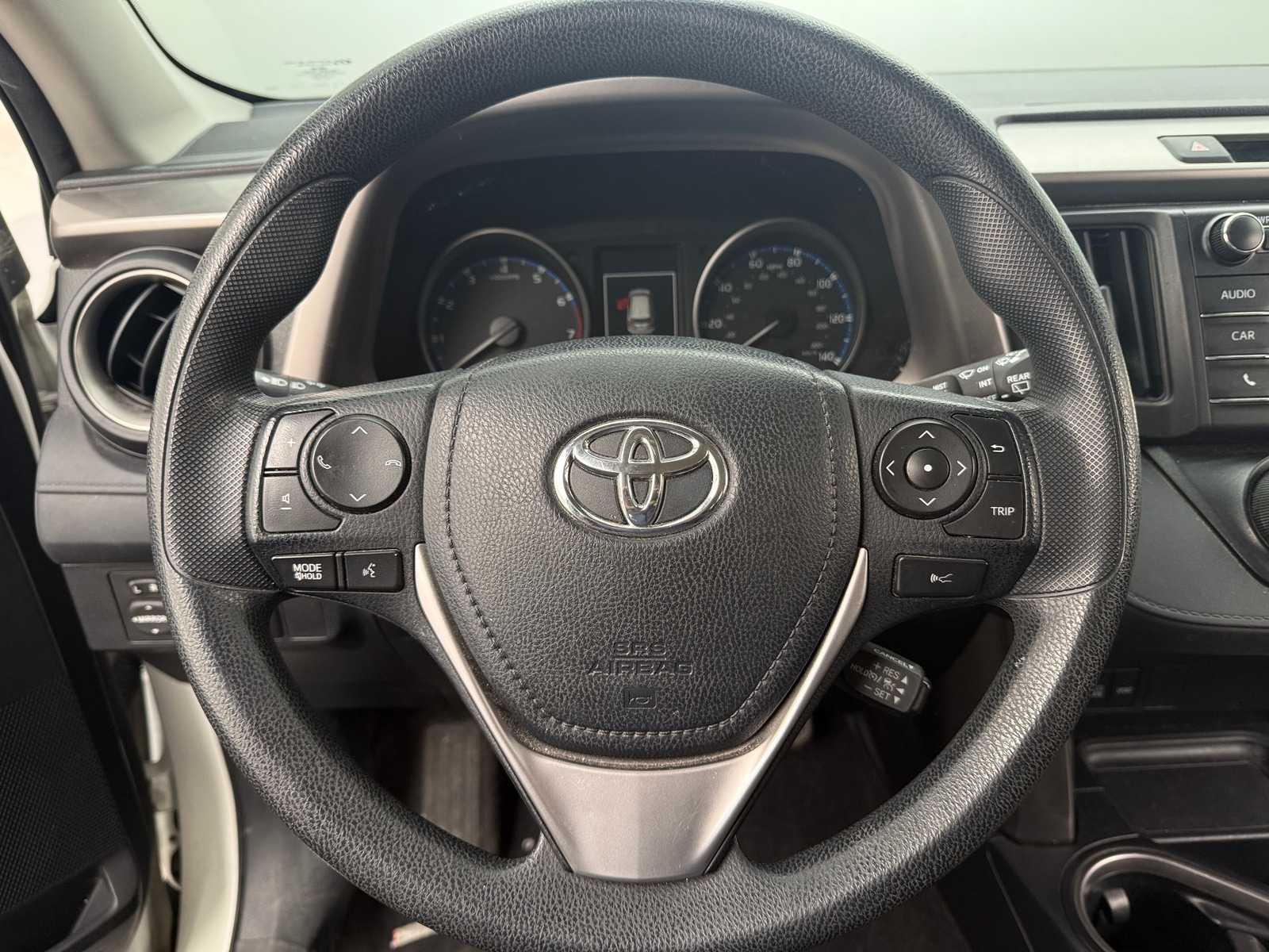 Thumbnail: 2017 Toyota RAV4 - 5