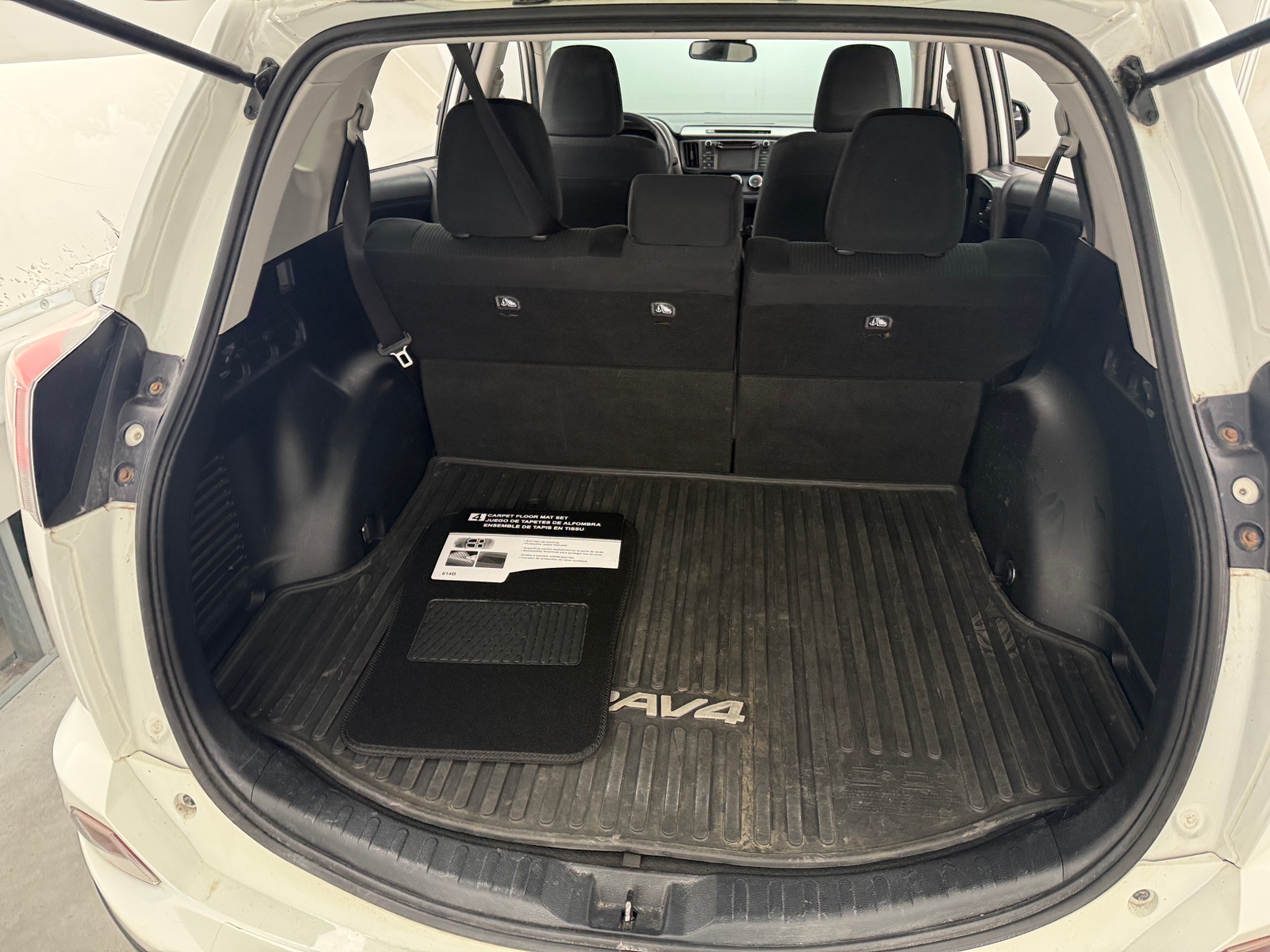 Thumbnail: 2017 Toyota RAV4 - 7