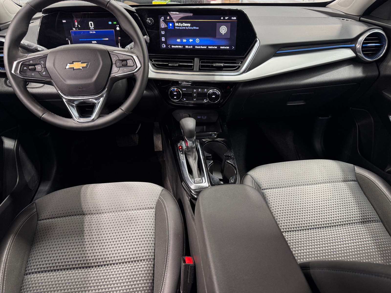 Thumbnail: 2025 Chevrolet Trax - 3