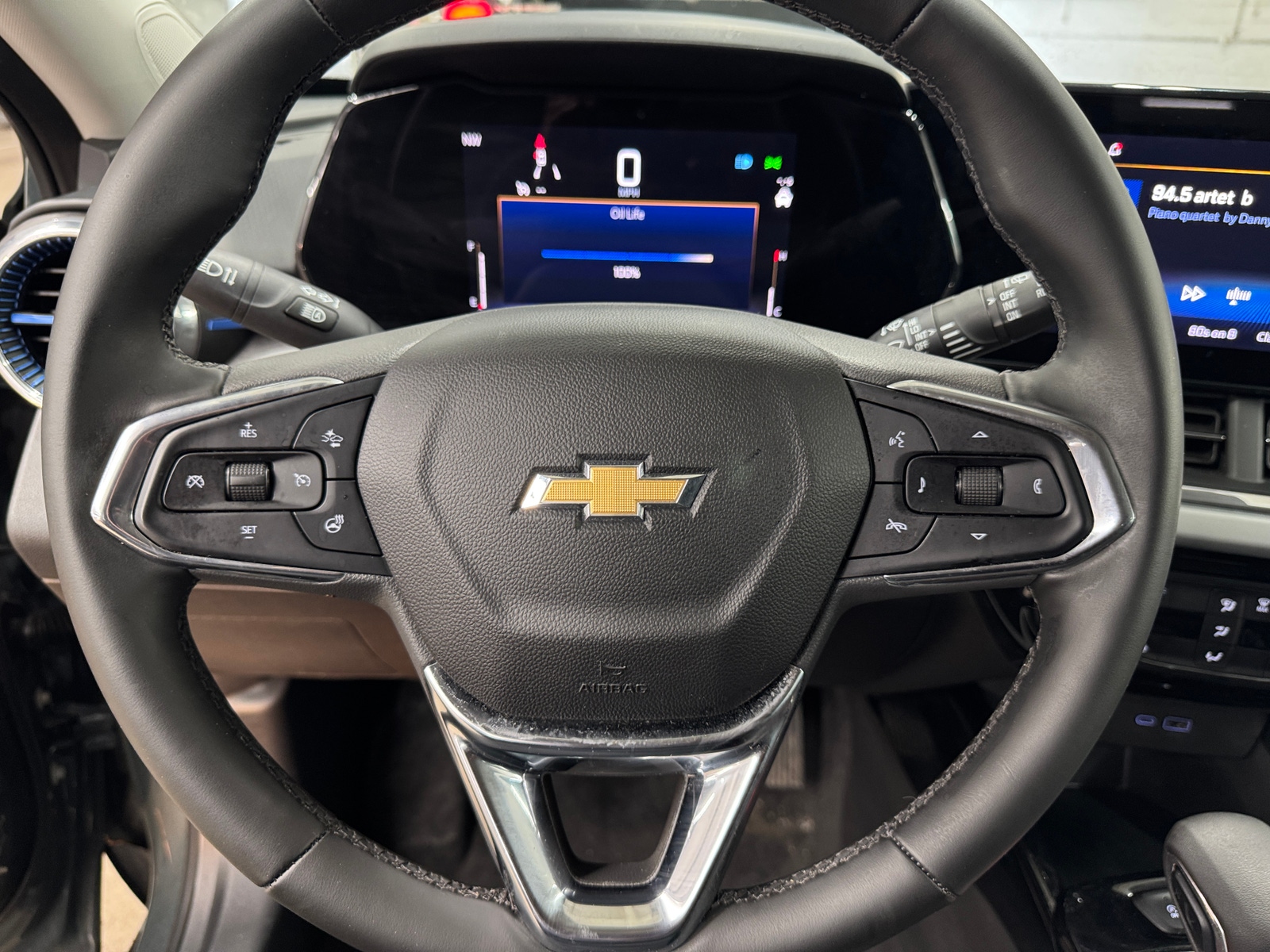 Thumbnail: 2025 Chevrolet Trax - 5