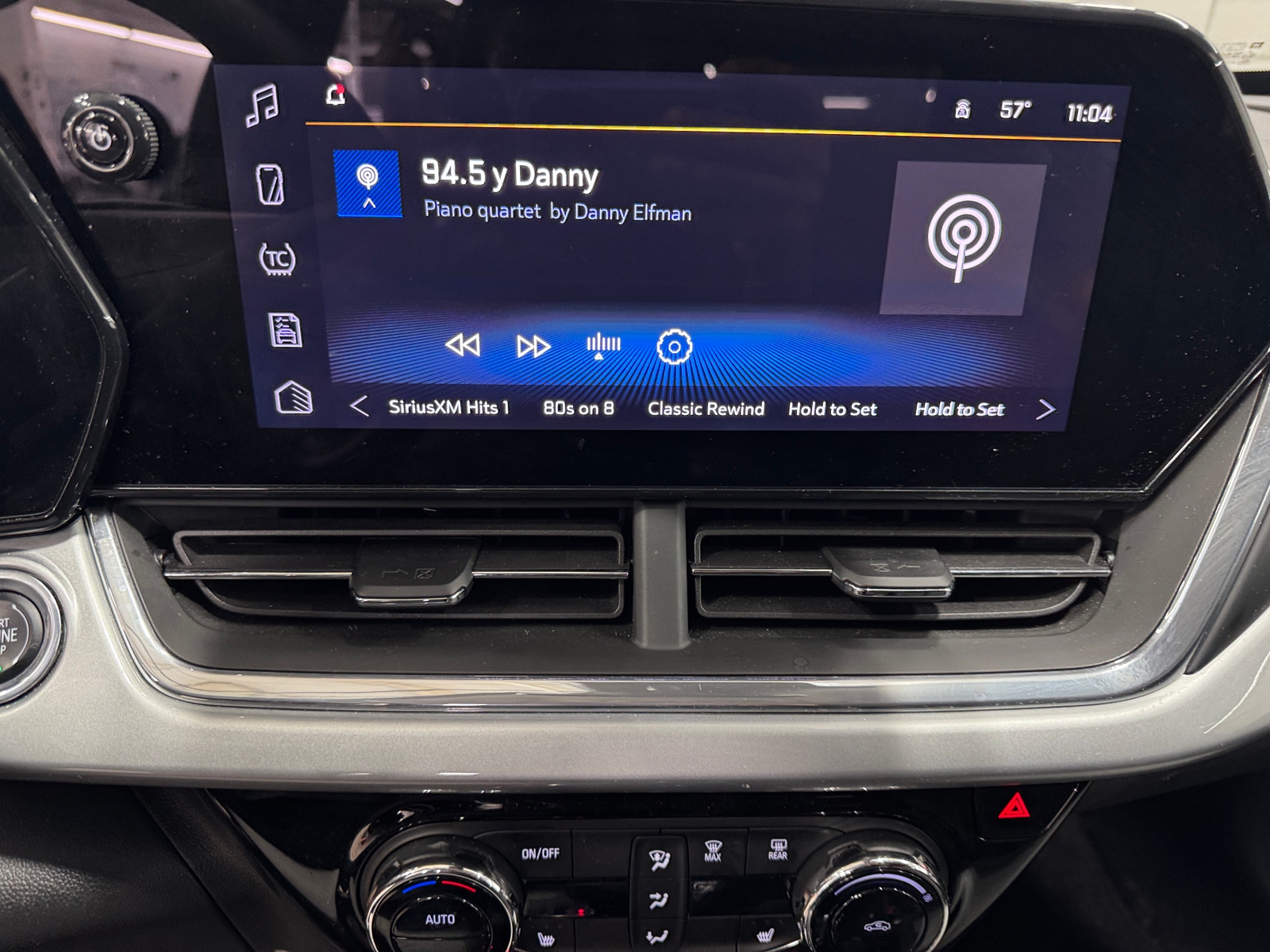 Thumbnail: 2025 Chevrolet Trax - 4