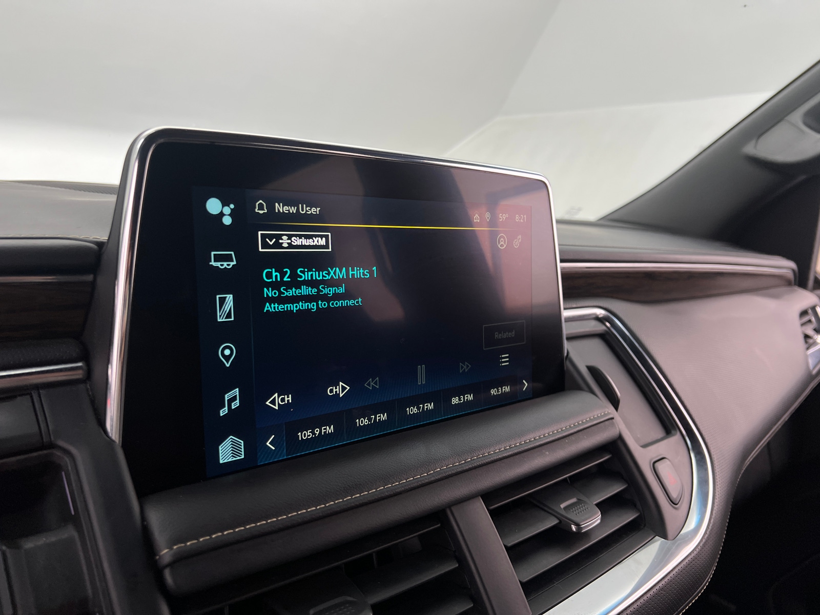 Thumbnail: 2023 Chevrolet Suburban - 3