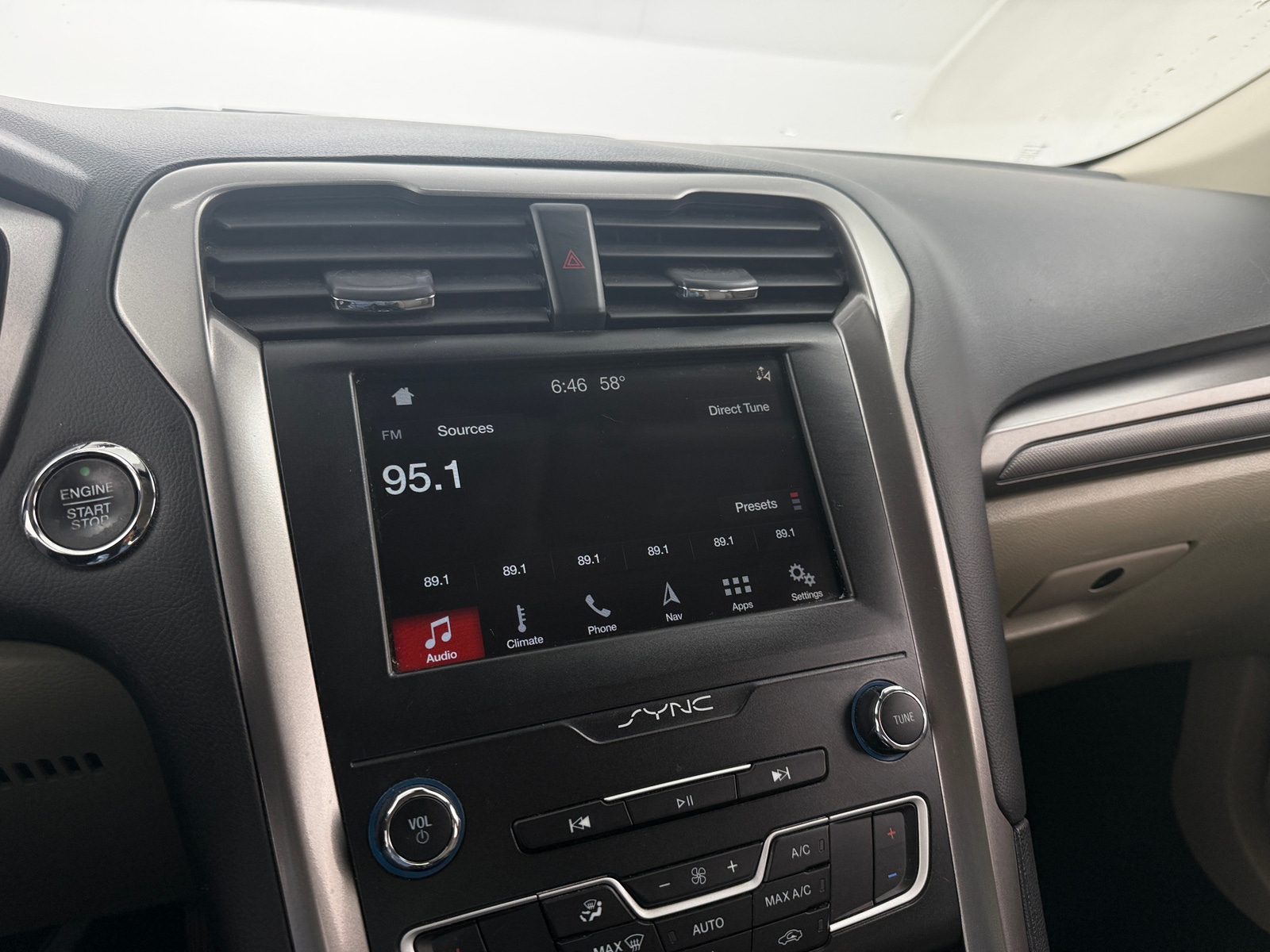 Thumbnail: 2019 Ford Fusion - 4