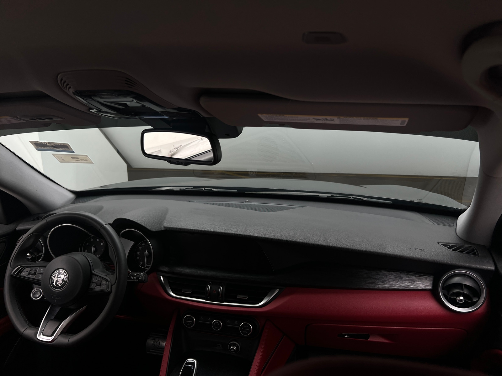 Thumbnail: 2020 Alfa Romeo Stelvio - 2