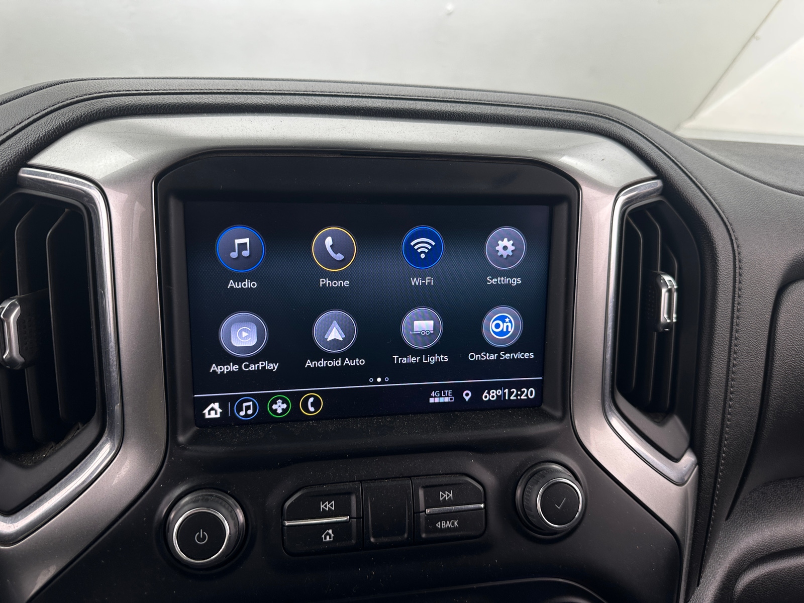 Thumbnail: 2022 Chevrolet Silverado 1500 - 4