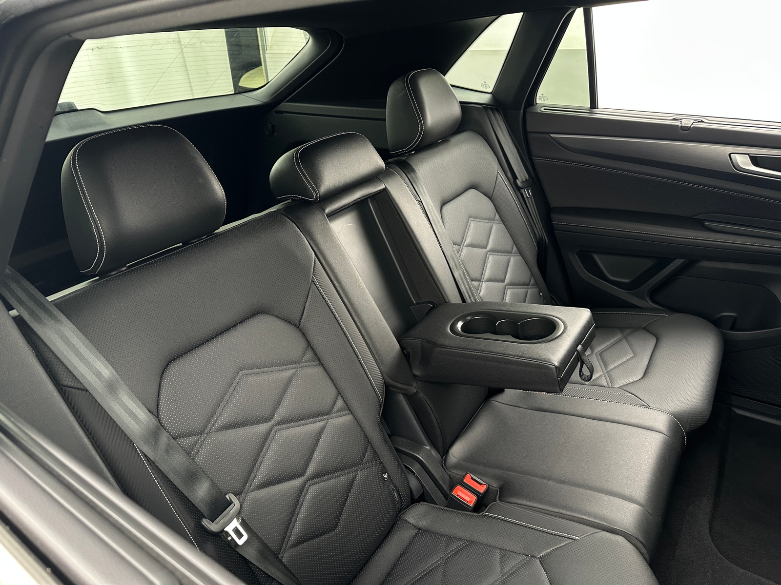 Thumbnail: 2025 Volkswagen Atlas - 5