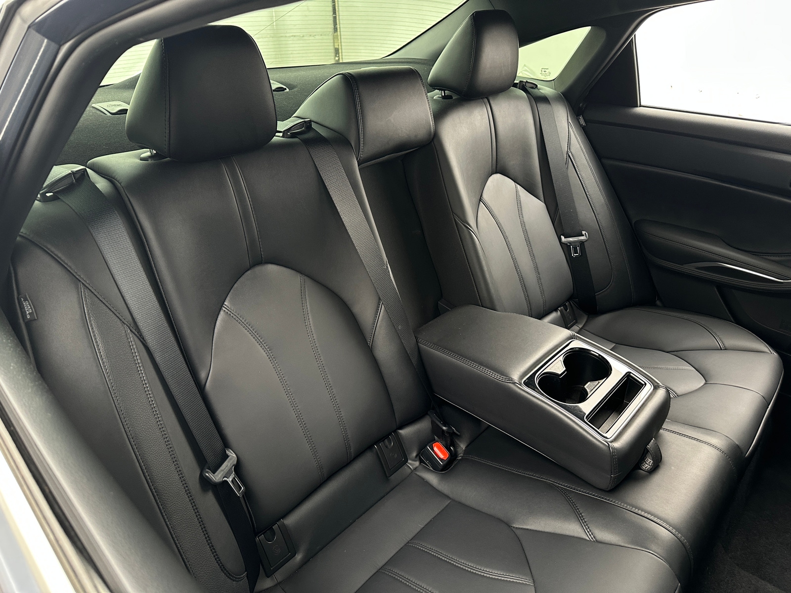 Thumbnail: 2022 Toyota Avalon - 5