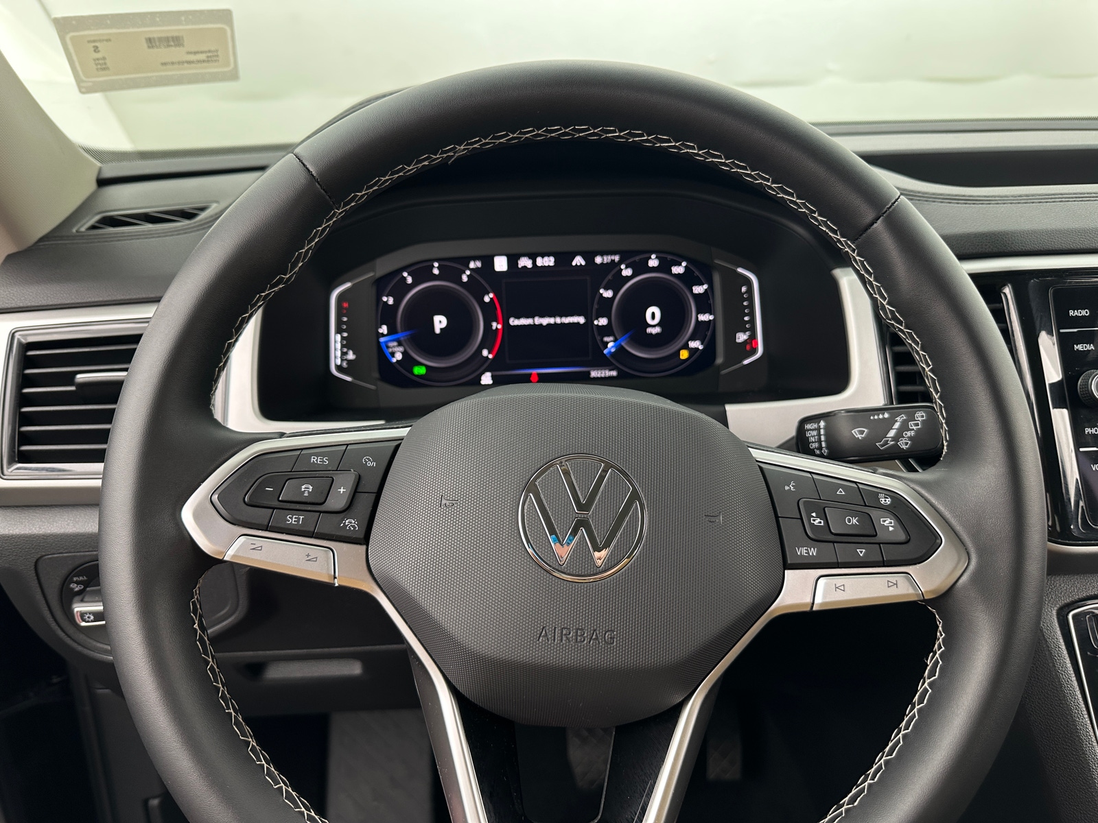 Thumbnail: 2023 Volkswagen Atlas - 4