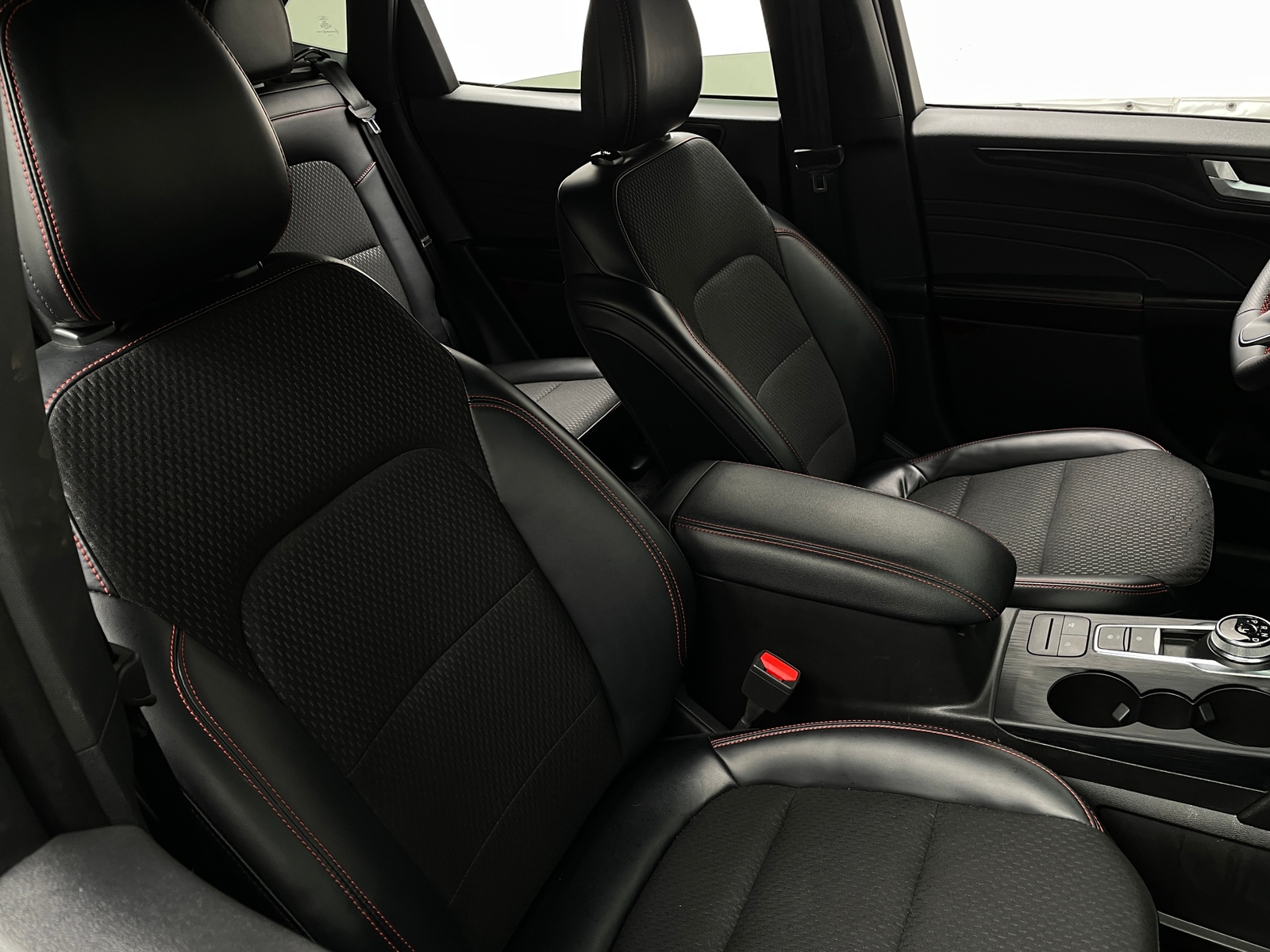 Thumbnail: 2025 Ford Escape - 2