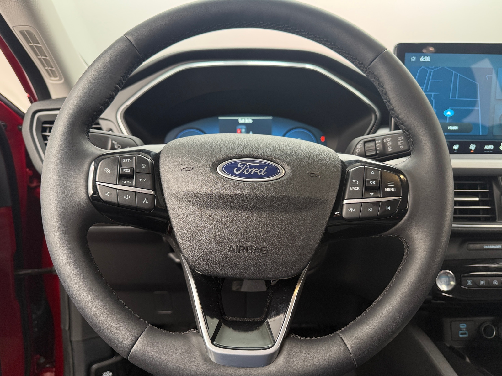 Thumbnail: 2023 Ford Escape - 4