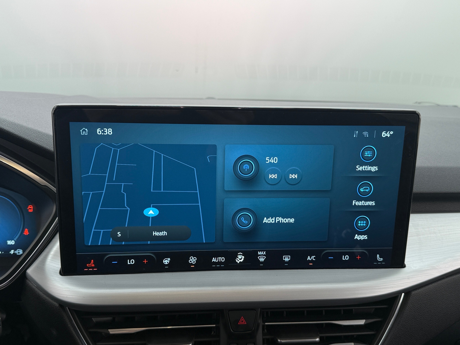 Thumbnail: 2023 Ford Escape - 3