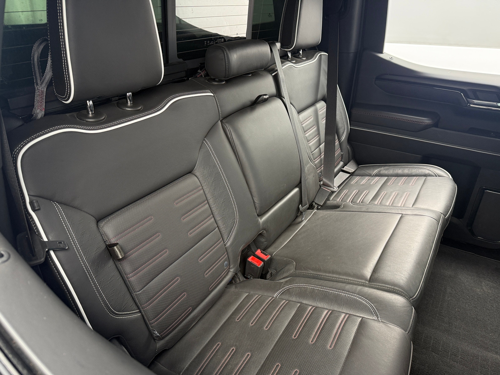 Thumbnail: 2024 GMC Sierra 1500 - 5