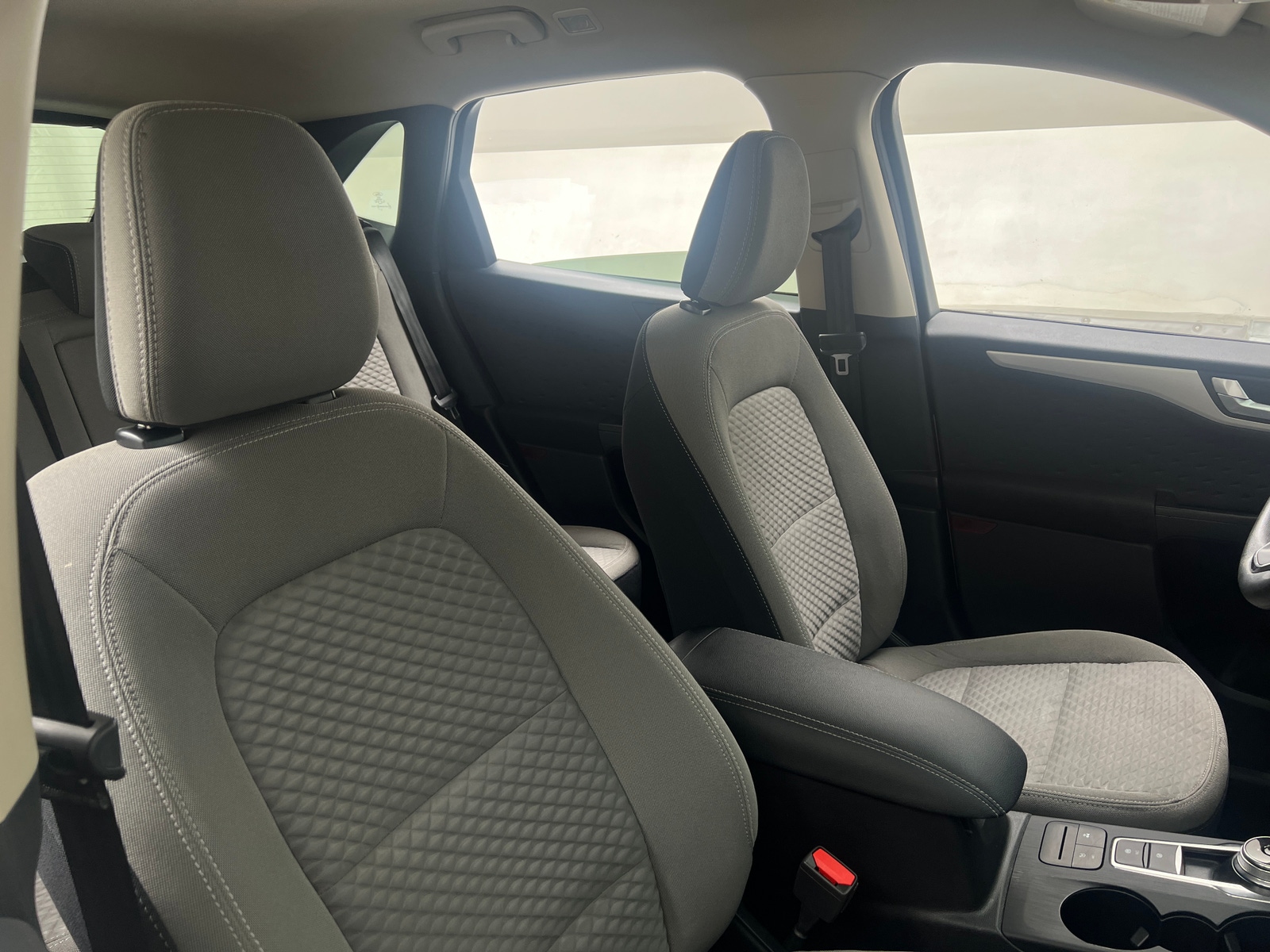 Thumbnail: 2020 Ford Escape - 2