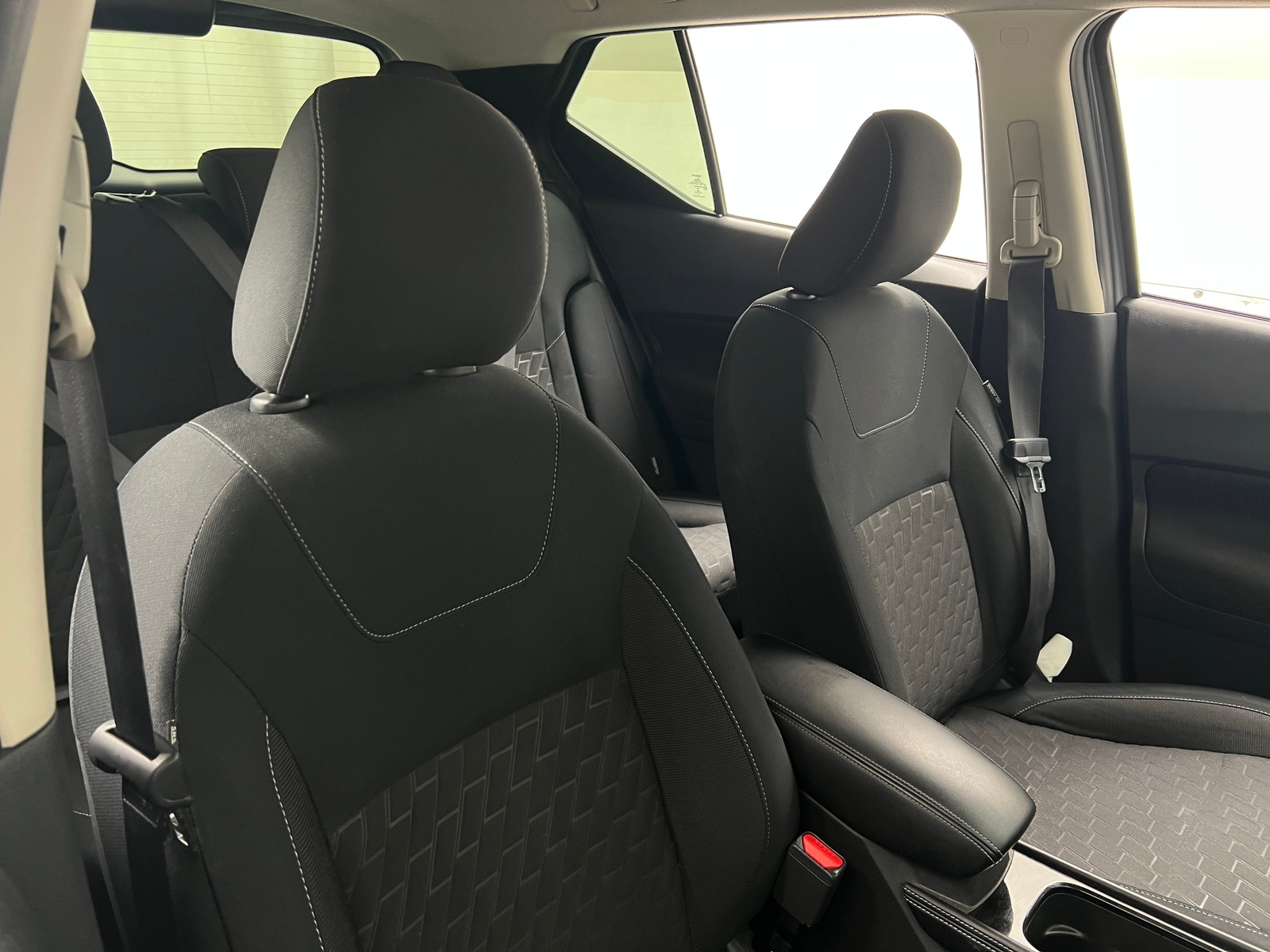 Thumbnail: 2023 Nissan Kicks - 2