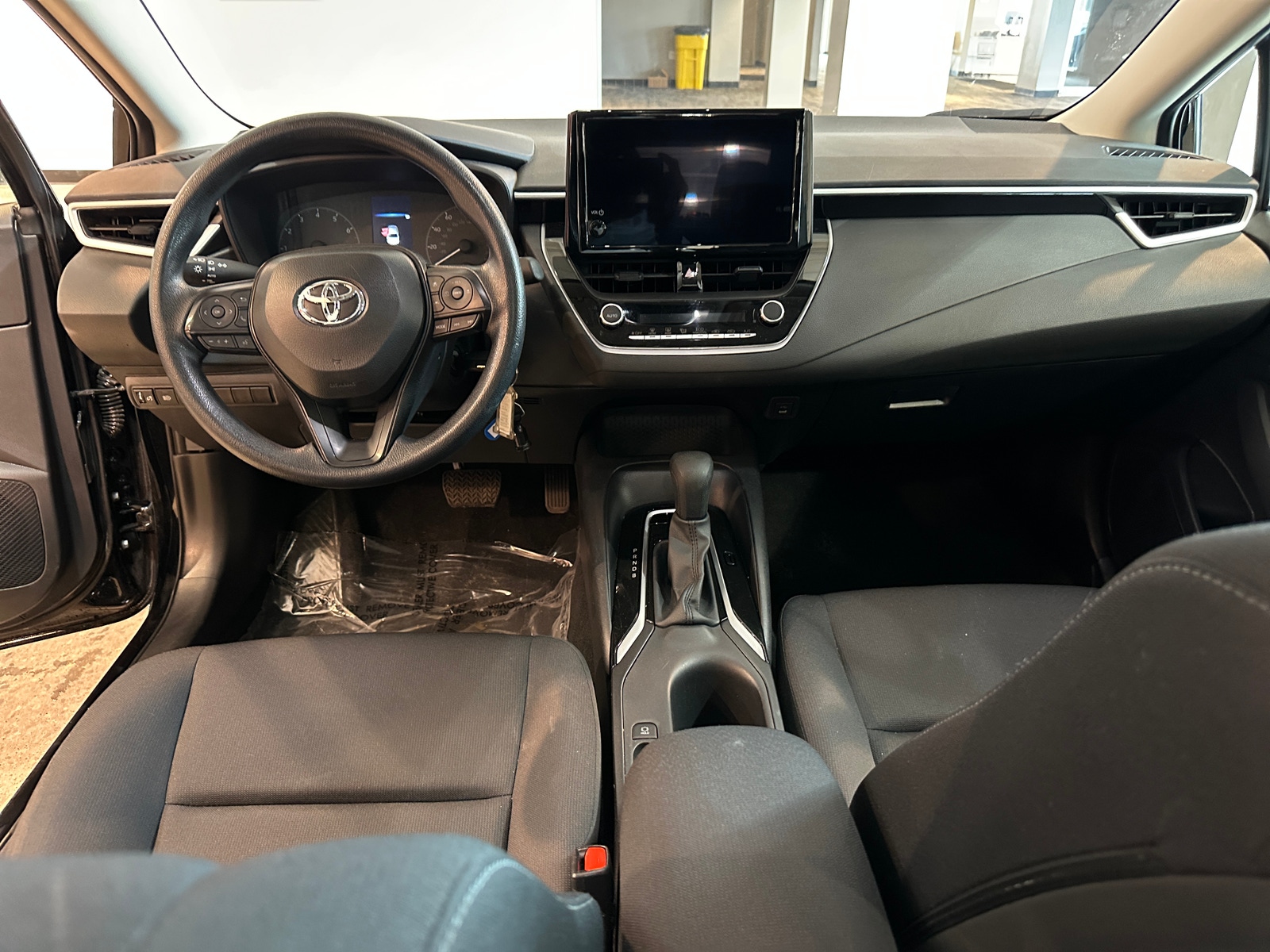 Thumbnail: 2025 Toyota Corolla - 3