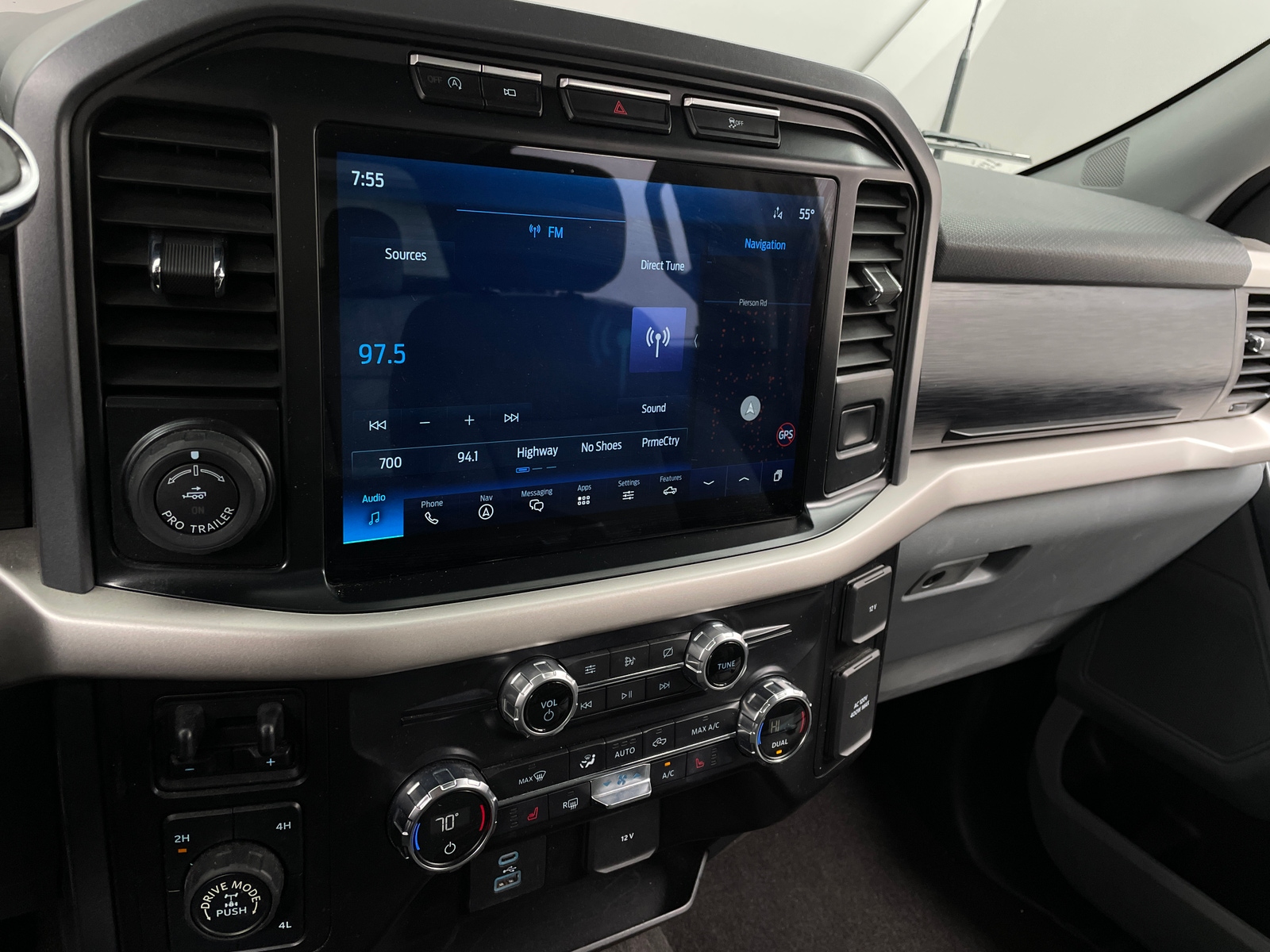 Thumbnail: 2021 Ford Econoline - 4