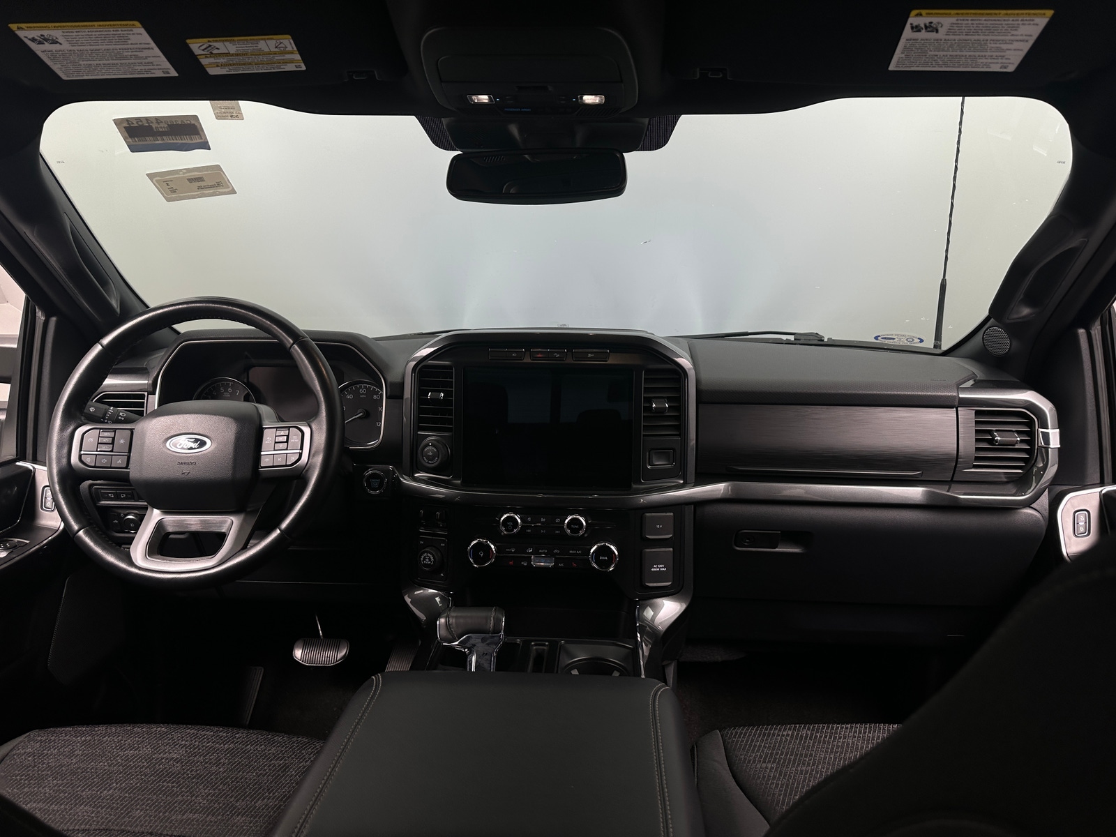 Thumbnail: 2022 Ford Econoline - 3