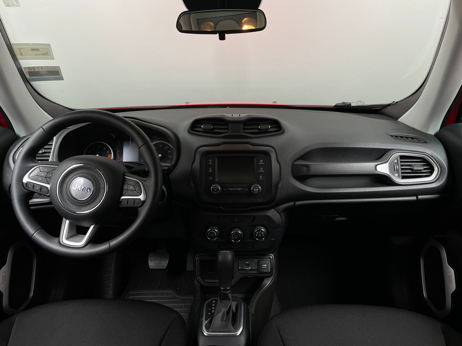 Thumbnail: 2020 Jeep Renegade - 3