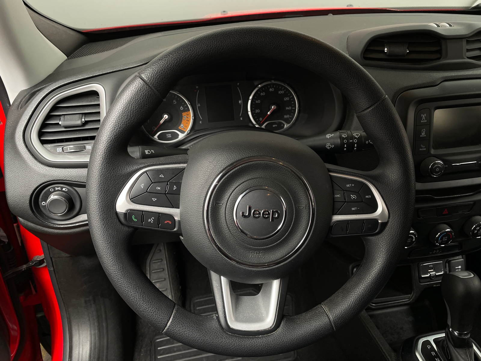 Thumbnail: 2020 Jeep Renegade - 5