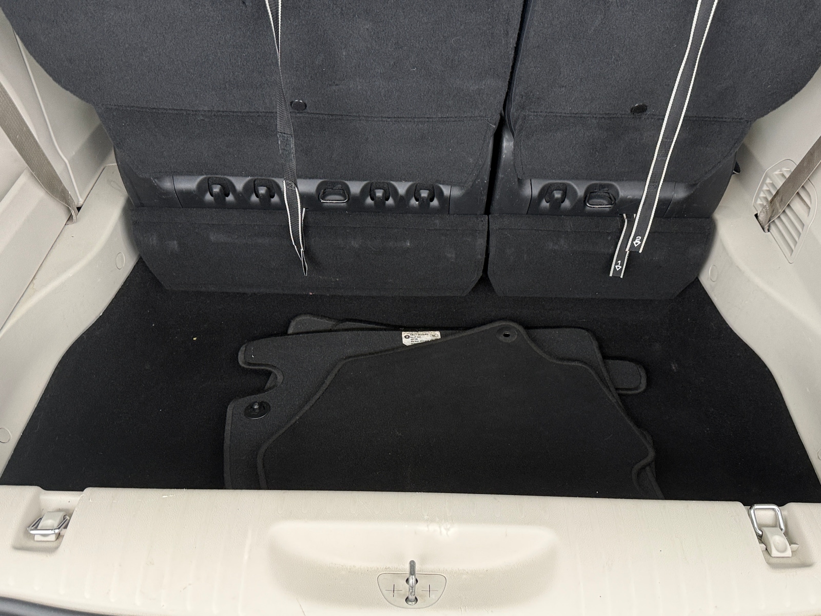 Thumbnail: 2019 Chrysler Pacifica - 7