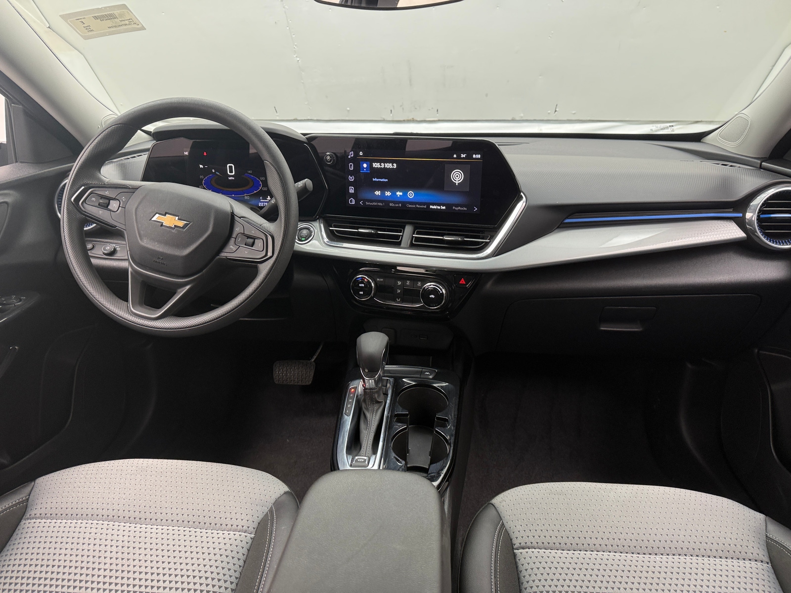 Thumbnail: 2025 Chevrolet Trax - 3