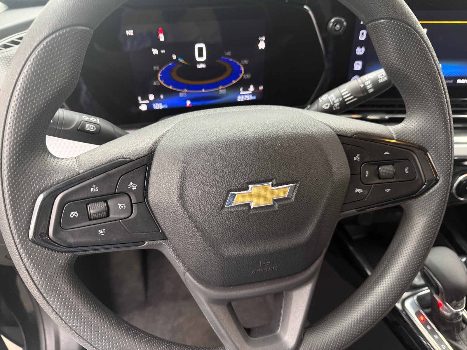 Thumbnail: 2025 Chevrolet Trax - 5