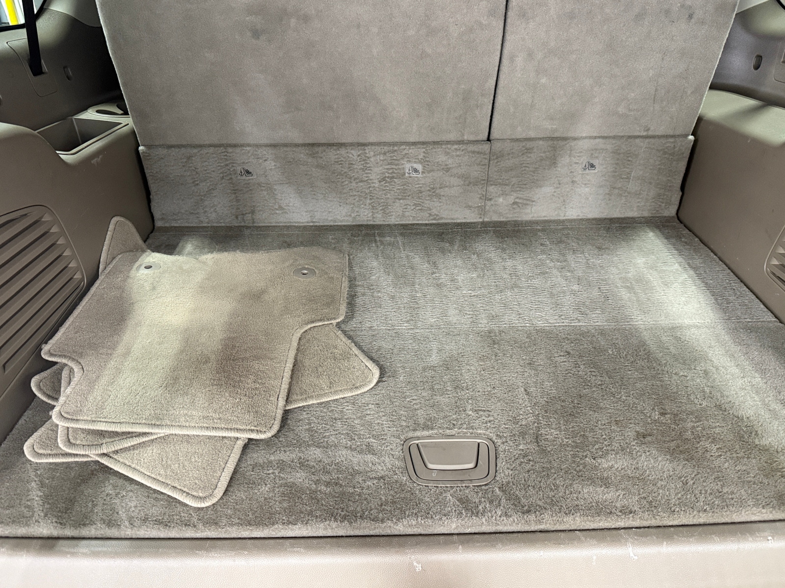 Thumbnail: 2020 Chevrolet Suburban - 6