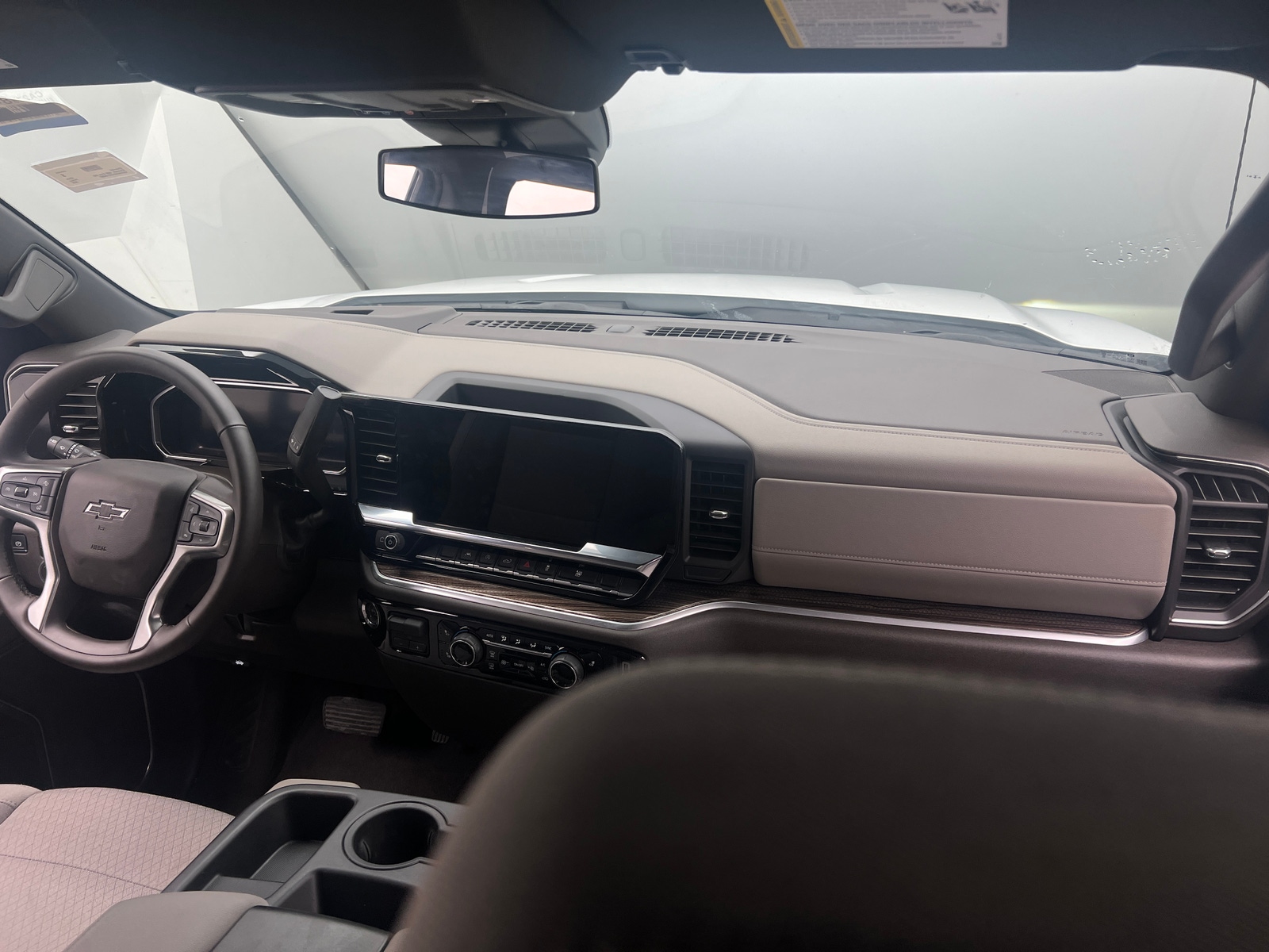 Thumbnail: 2026 Chevrolet Silverado 1500 - 3