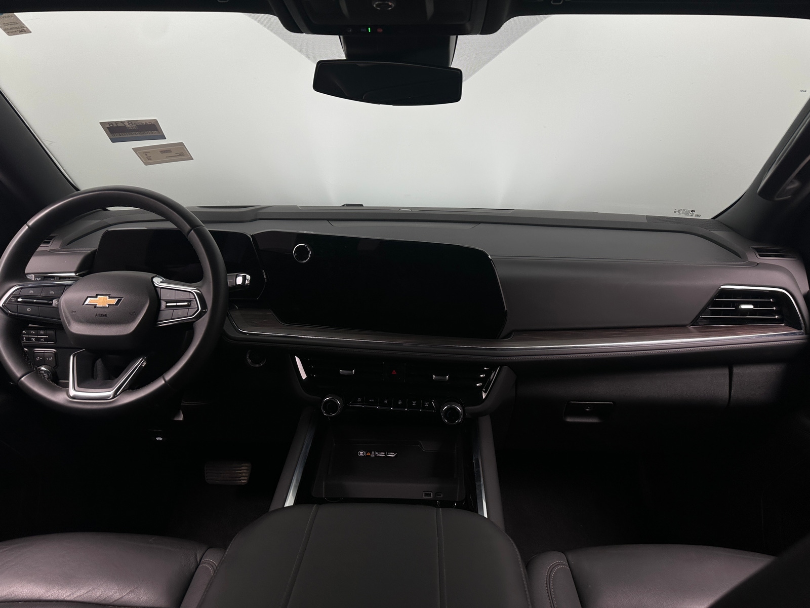 Thumbnail: 2025 Chevrolet Tahoe - 2