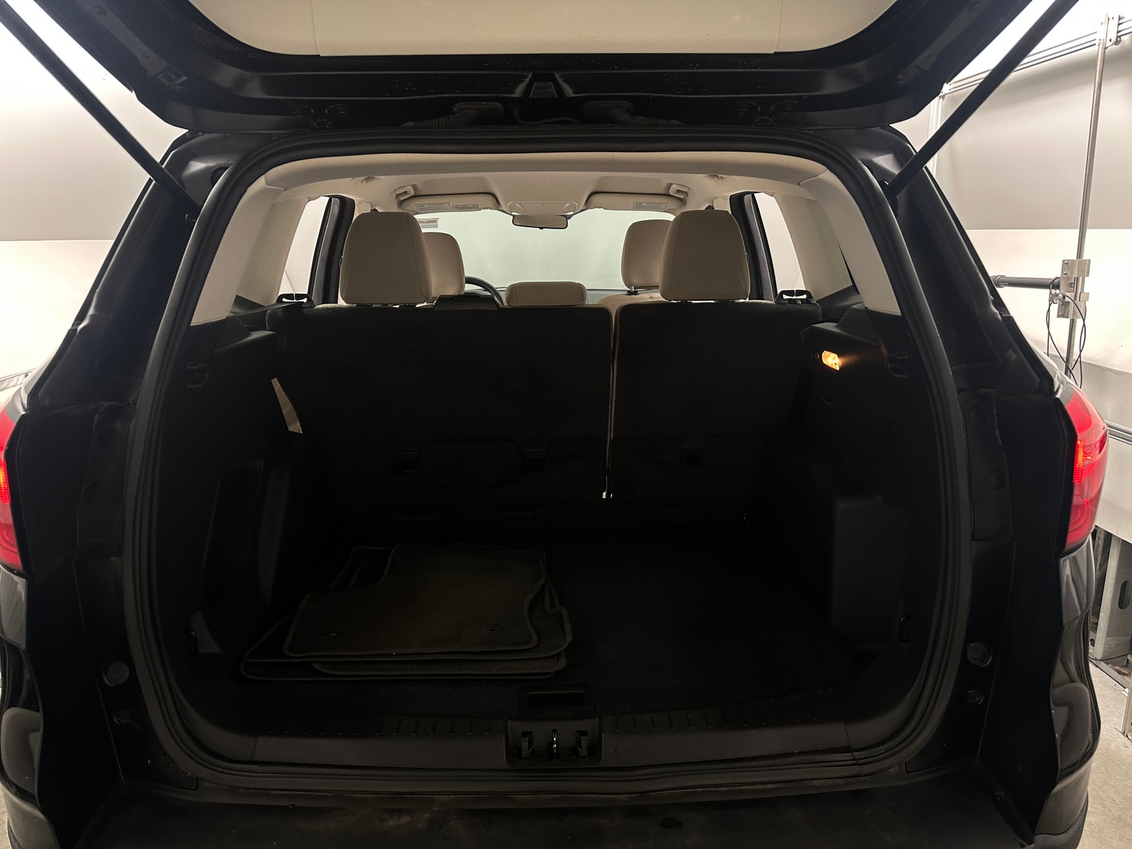 Thumbnail: 2019 Ford Escape - 7