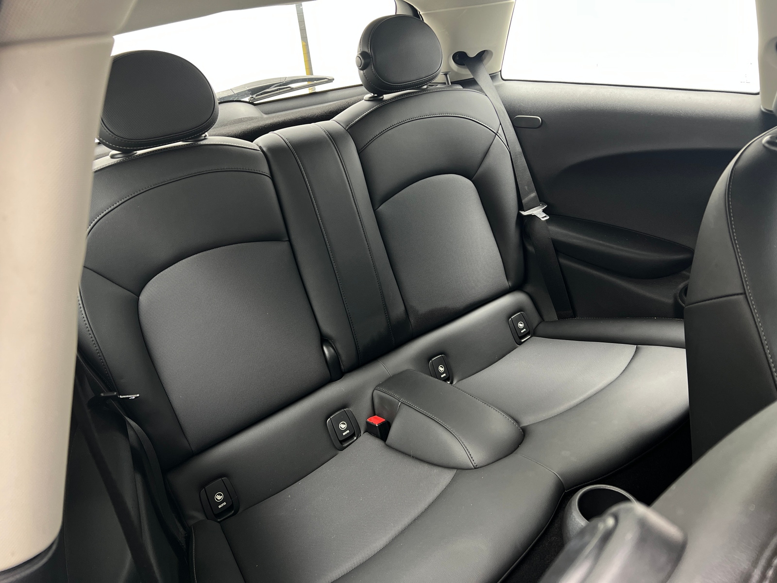 Thumbnail: 2019 MINI Cooper Hardtop - 5