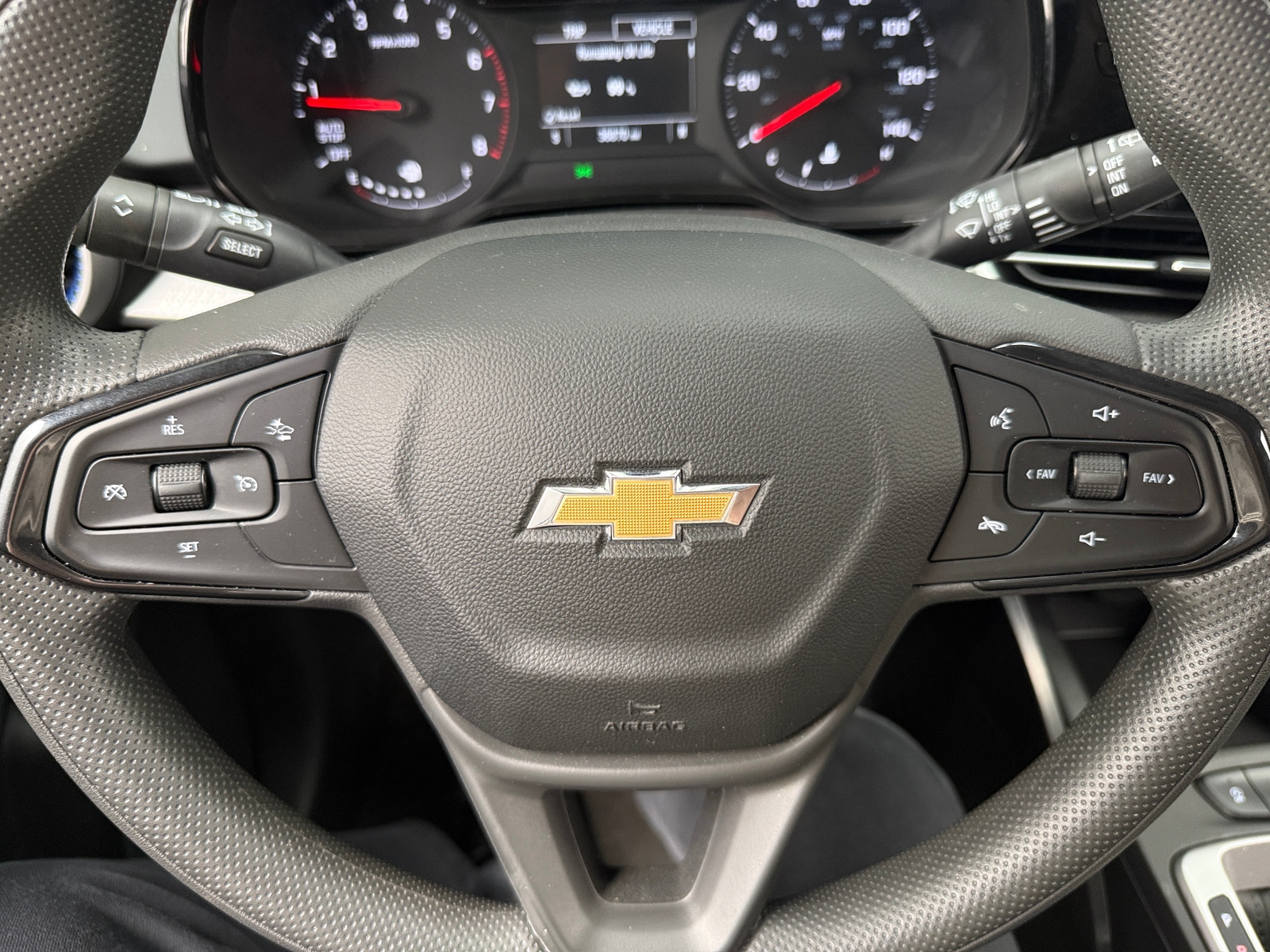 Thumbnail: 2024 Chevrolet Trax - 5