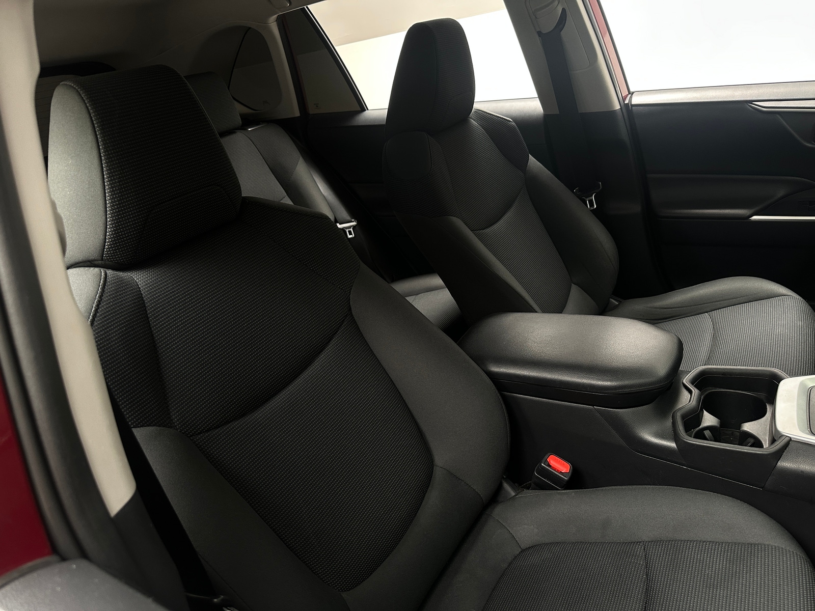 Thumbnail: 2019 Toyota RAV4 - 2