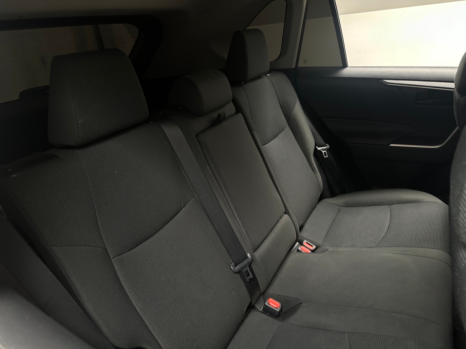 Thumbnail: 2019 Toyota RAV4 - 6