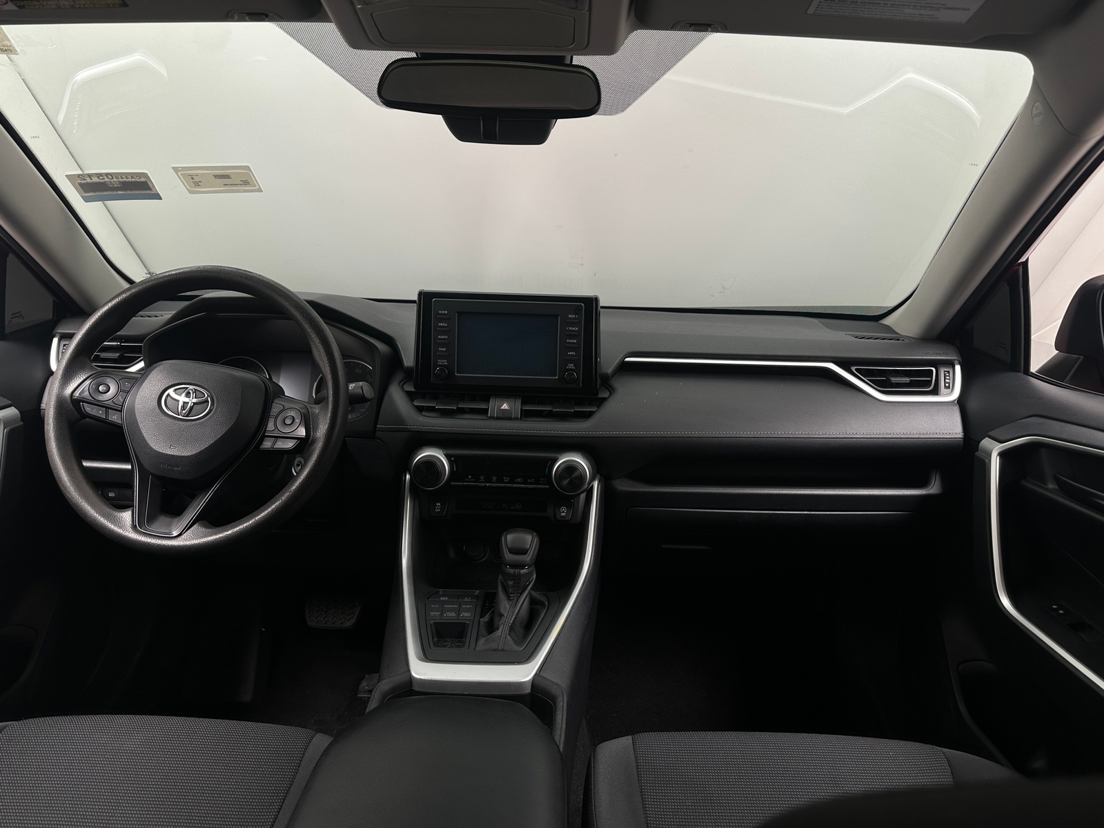 Thumbnail: 2019 Toyota RAV4 - 3