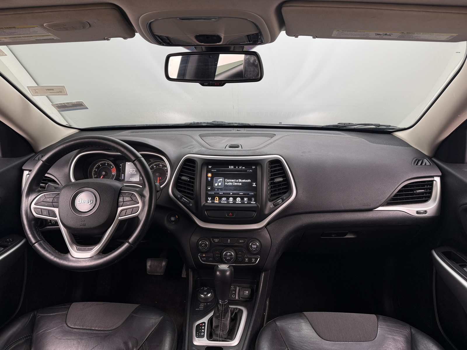 Thumbnail: 2018 Jeep Cherokee - 3