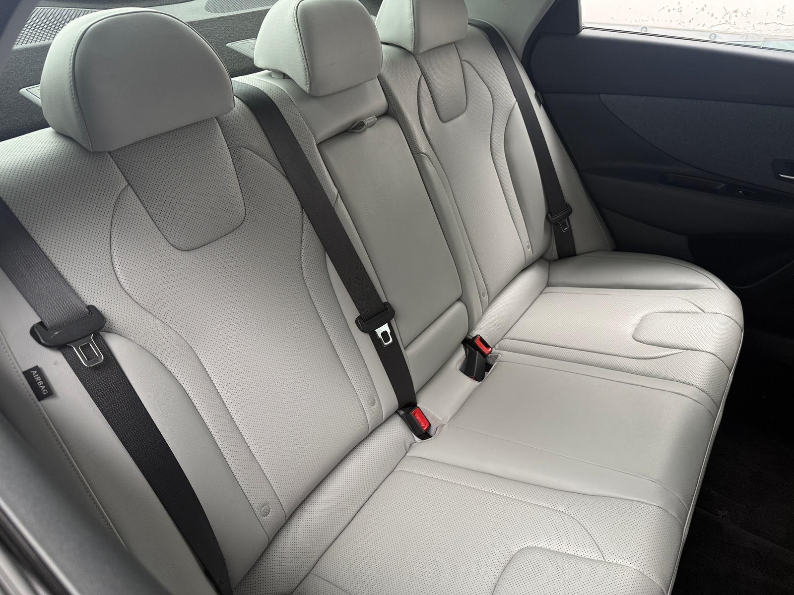 Thumbnail: 2024 Hyundai Elantra - 5