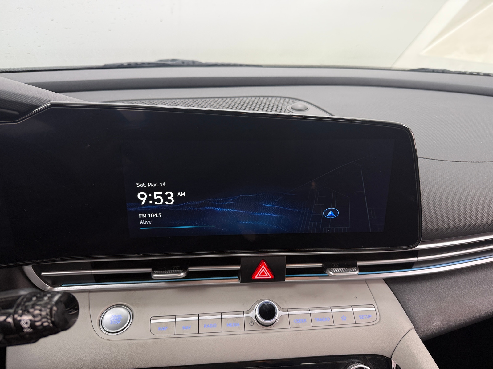 Thumbnail: 2024 Hyundai Elantra - 3