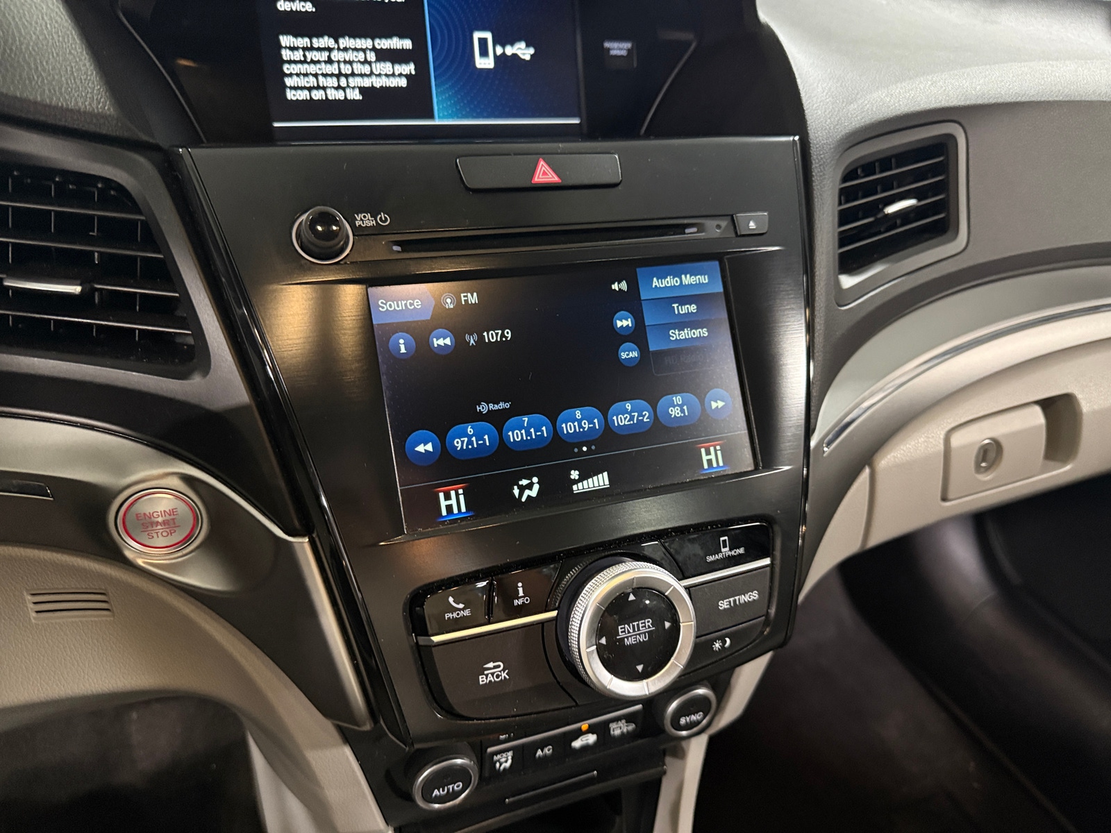 Thumbnail: 2019 Acura ILX - 3