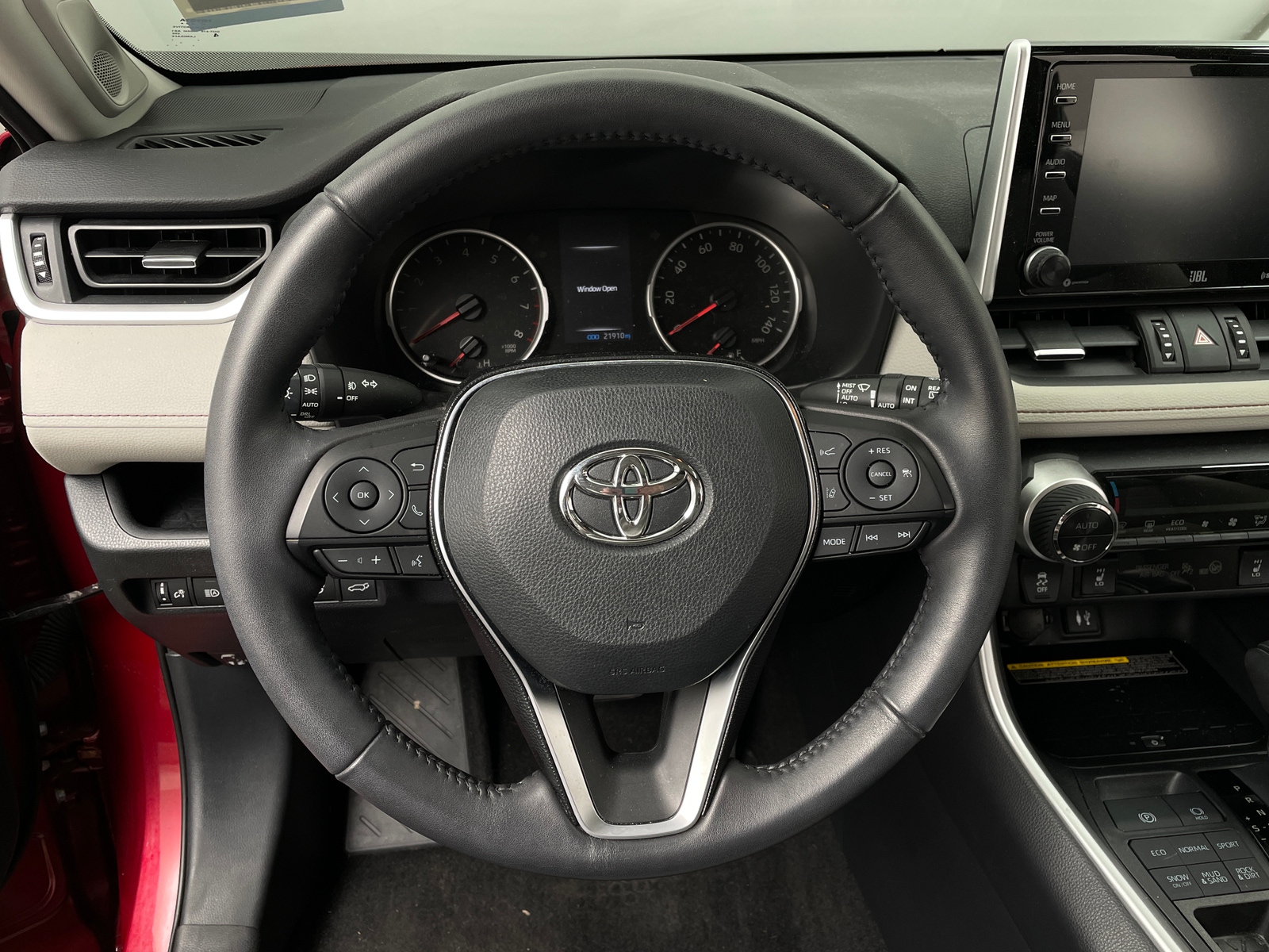 Thumbnail: 2019 Toyota RAV4 - 4