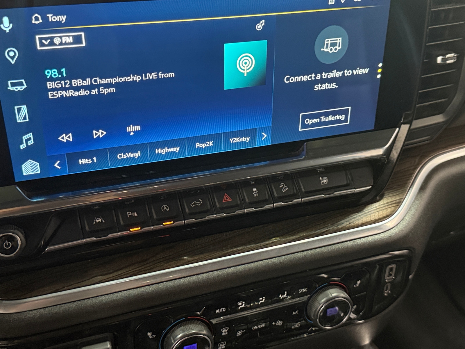 Thumbnail: 2022 Chevrolet Silverado 1500 - 4