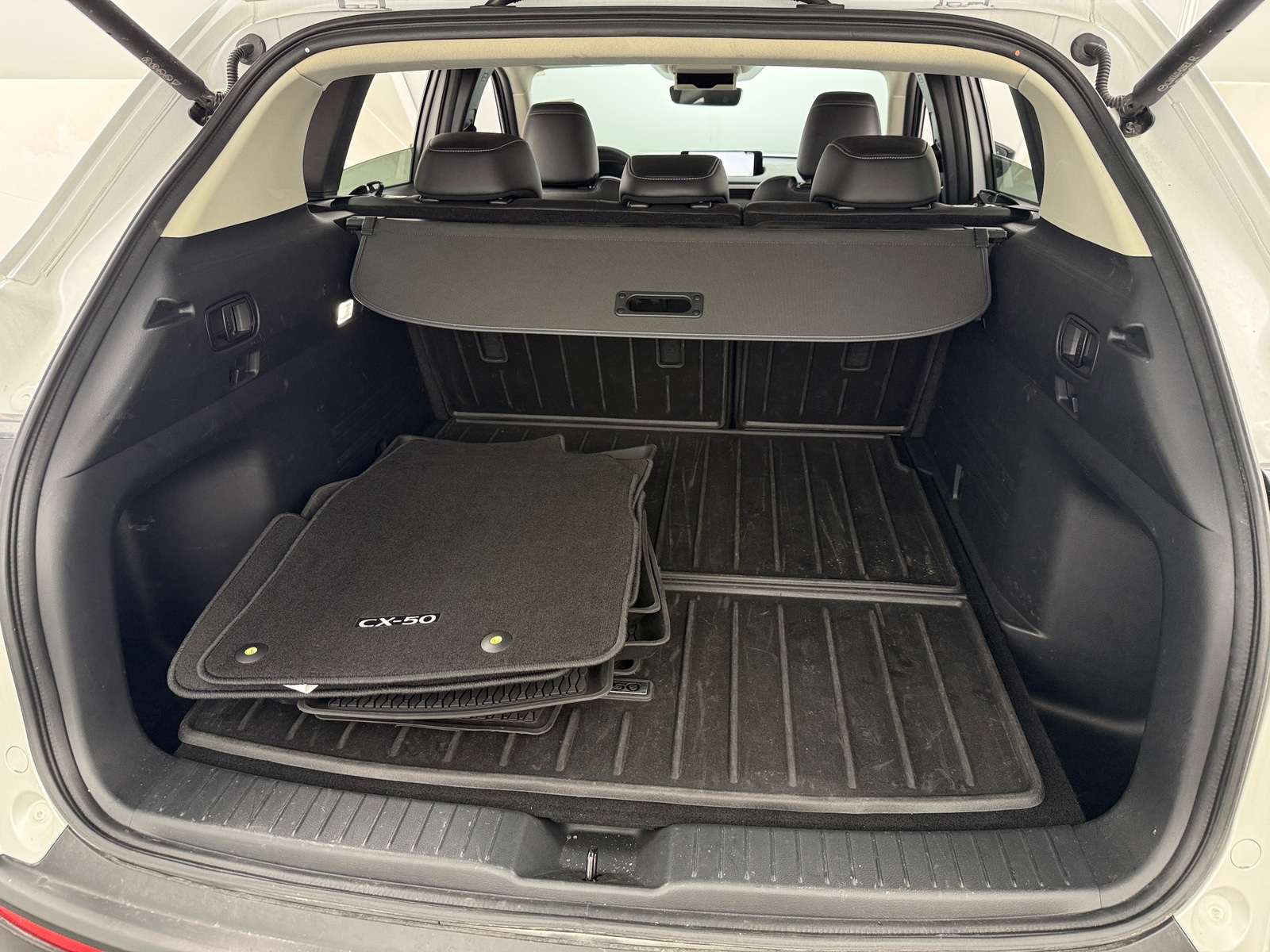 Thumbnail: 2023 Mazda CX-50 - 6