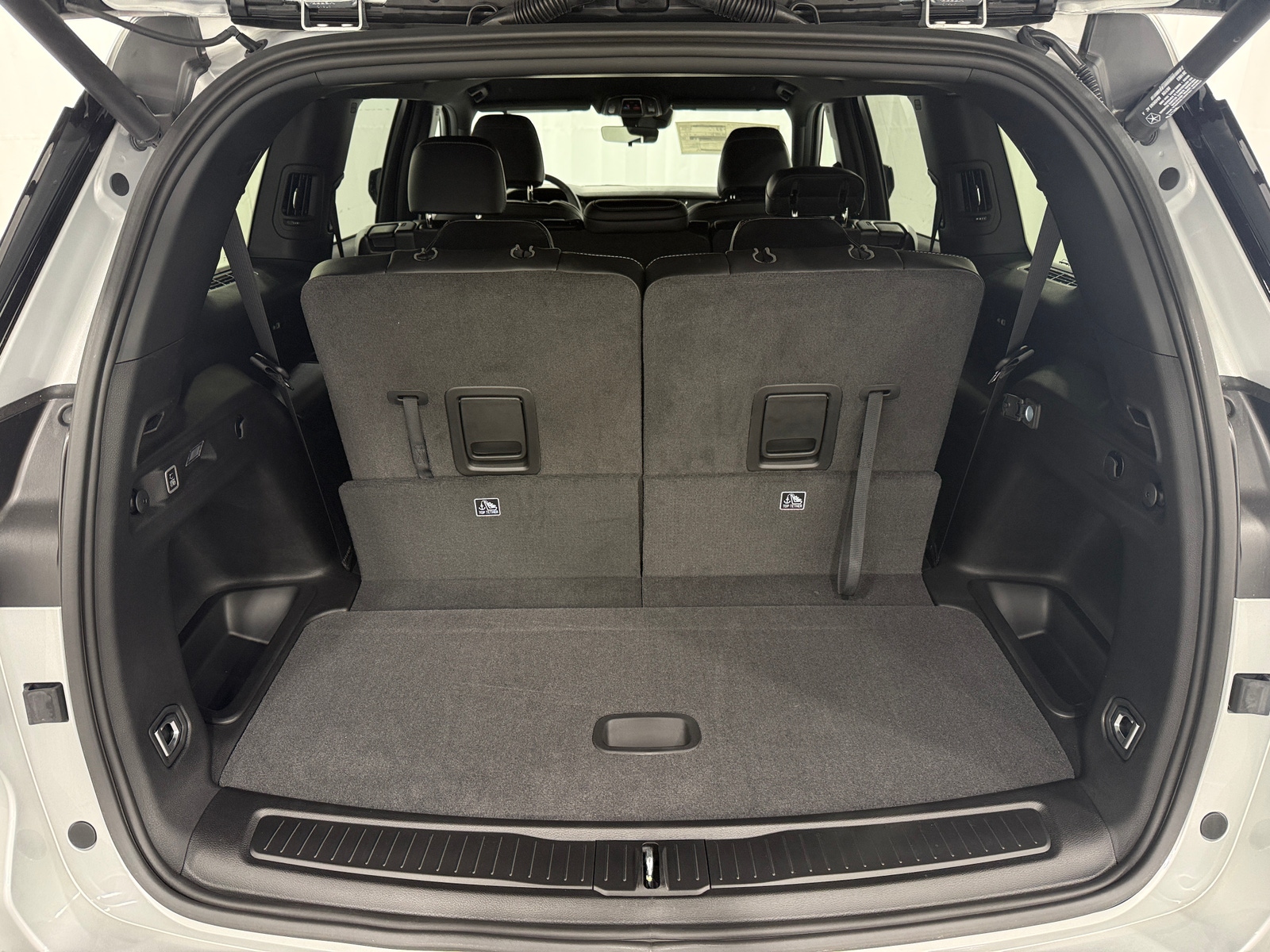 Thumbnail: 2026 Jeep Grand Cherokee L - 7