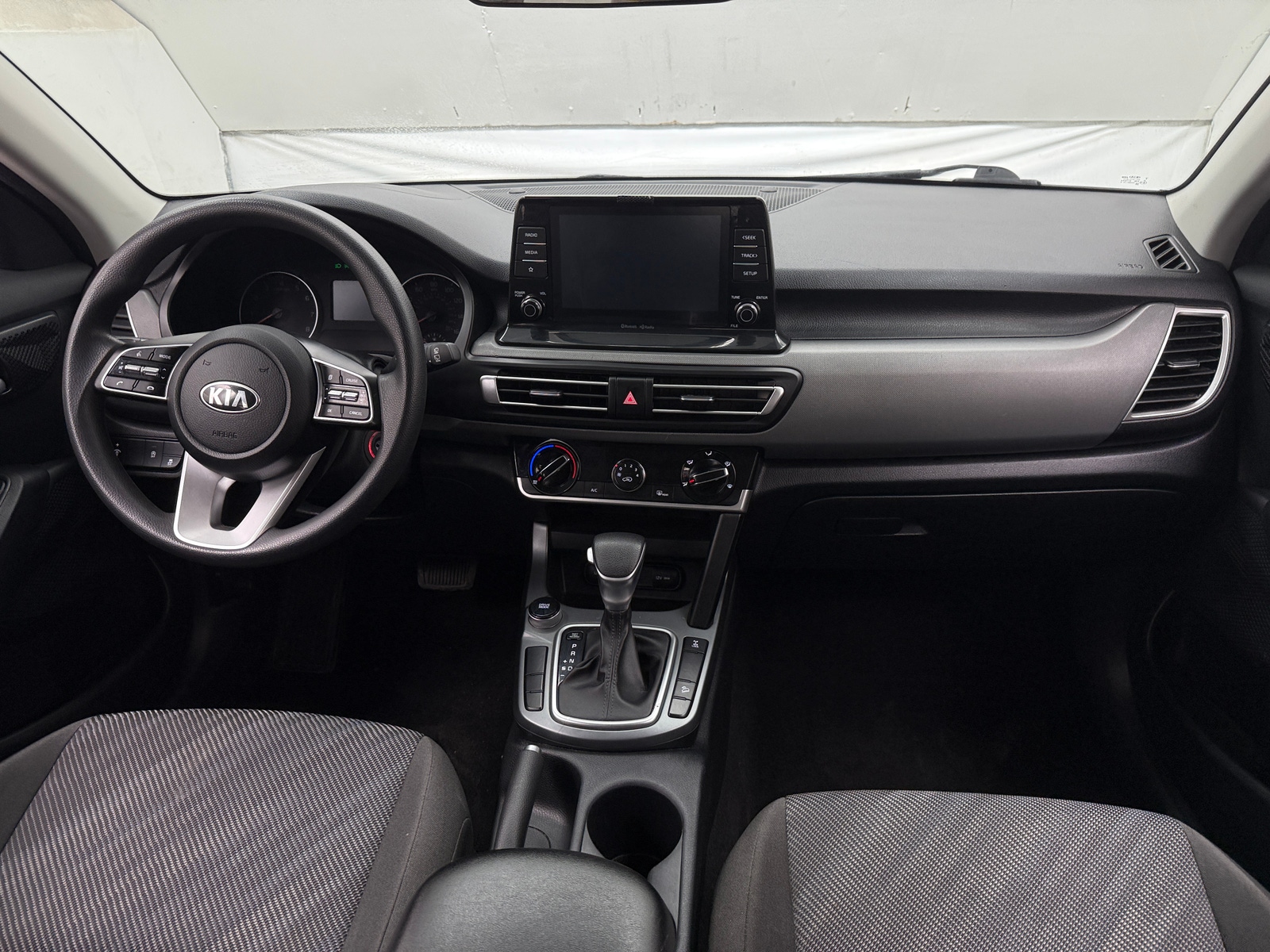 Thumbnail: 2021 Kia Seltos - 3